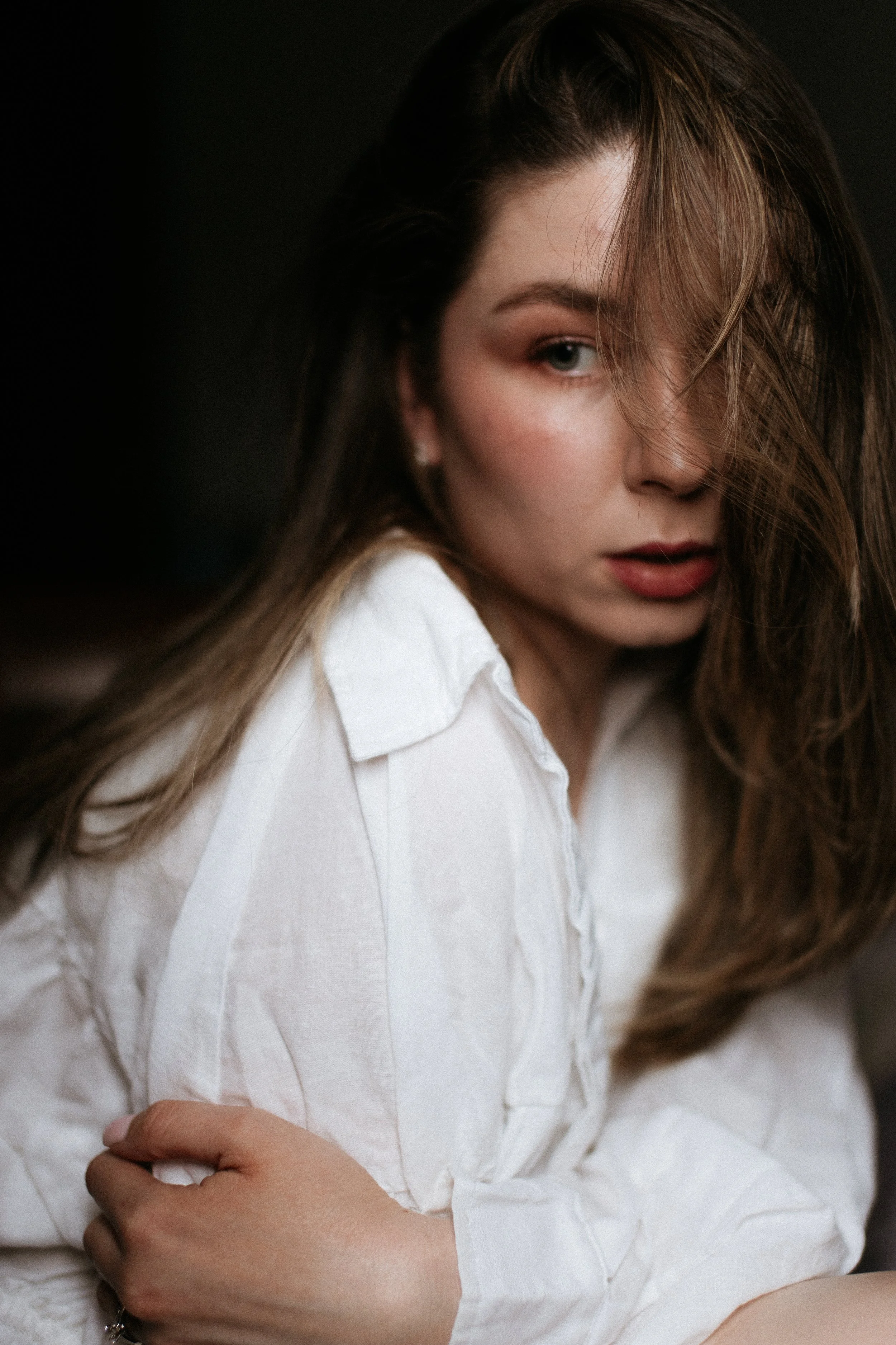 Melbourne Luxury Motherhood Maternity and Newborn Photographer