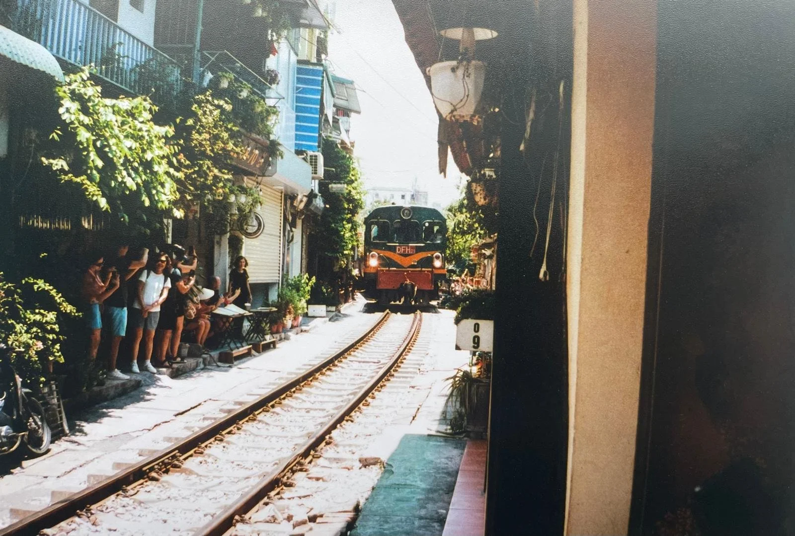 Hanoi Train.jpeg