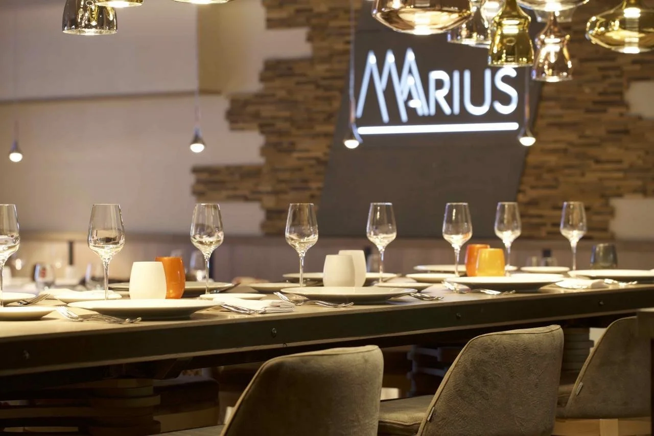 Dining room for the Marius restaurant within the Hotel Le Tremplin.