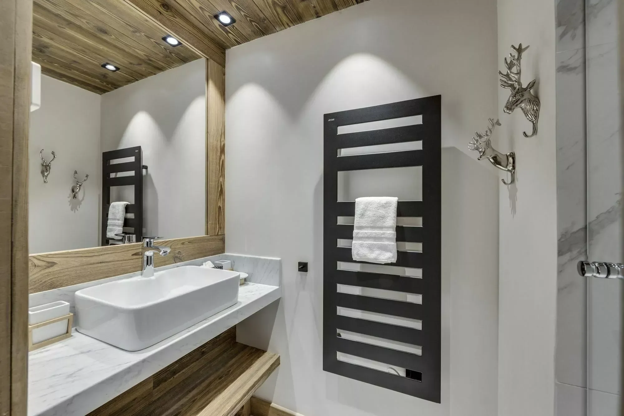 imgi_42_photos_bien_1295_chalet_angelus_val_disere_06.webp