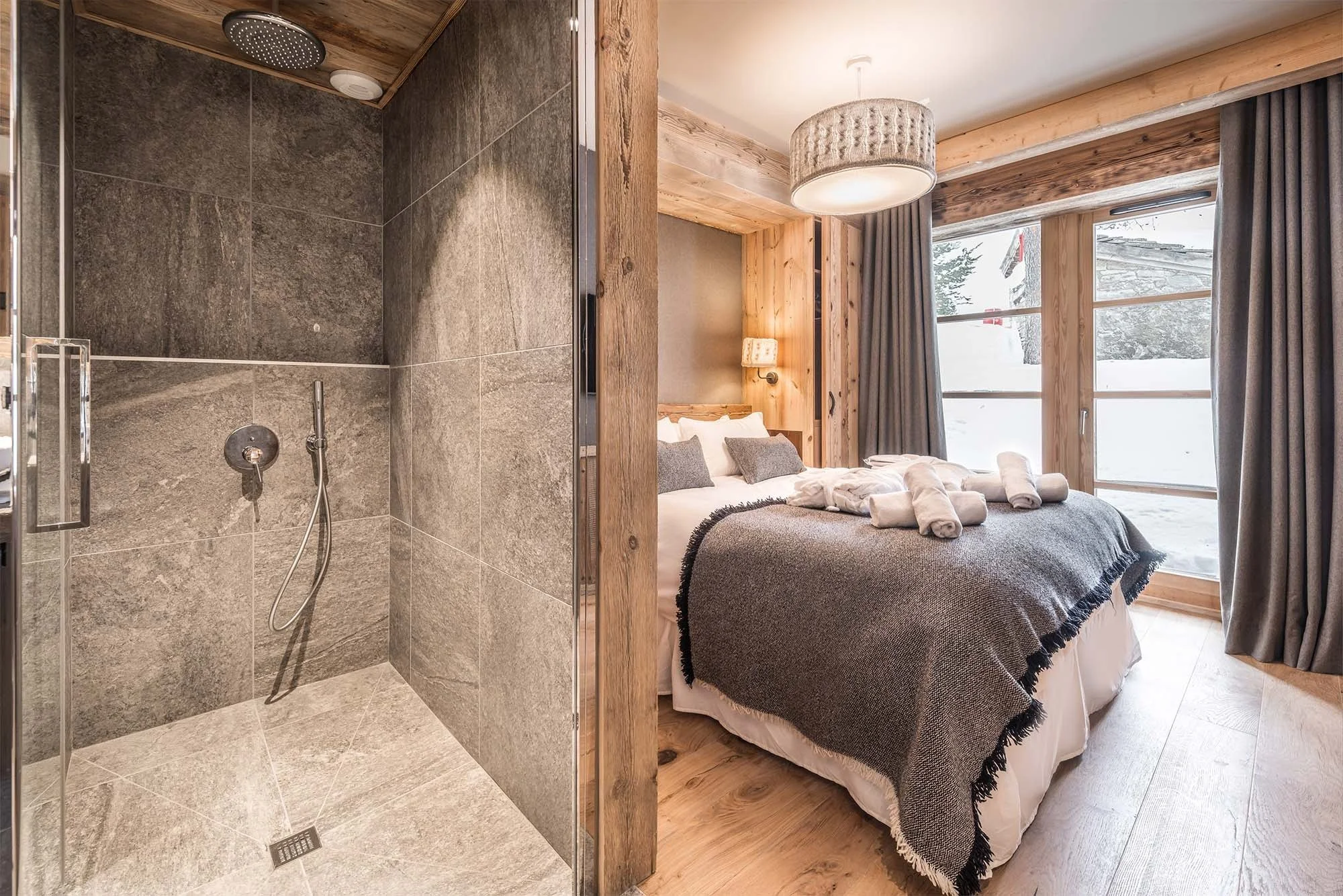 imgi_15_Les_Sources_de_l_Isere_chambre_double_7.jpg