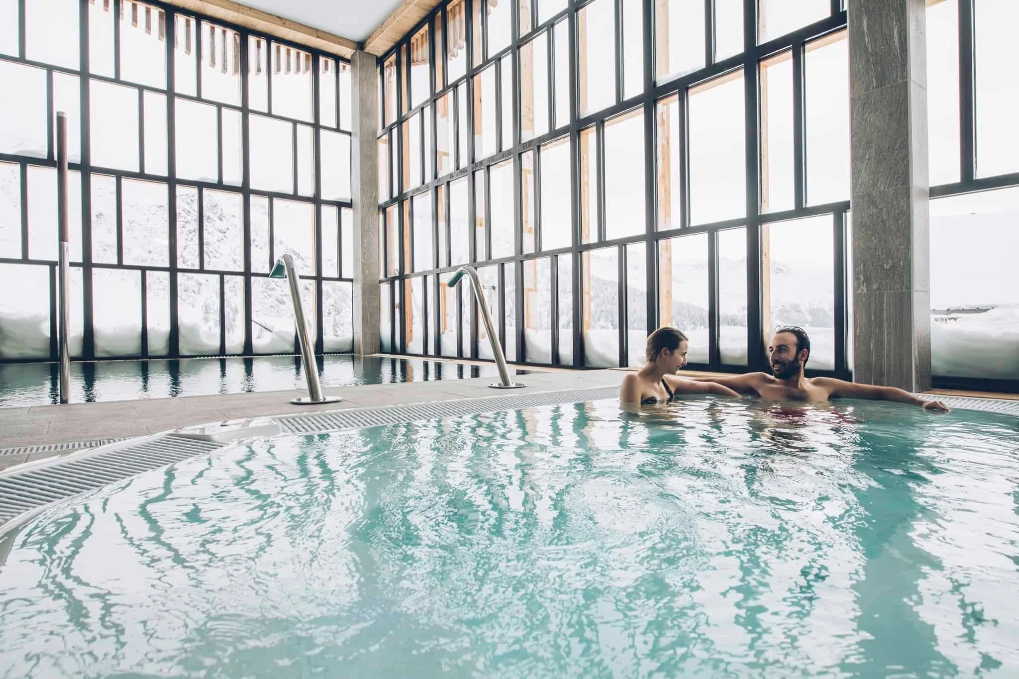 imgi_94_spa-bains-bulles-hotel-alparena-190202_350.jpg