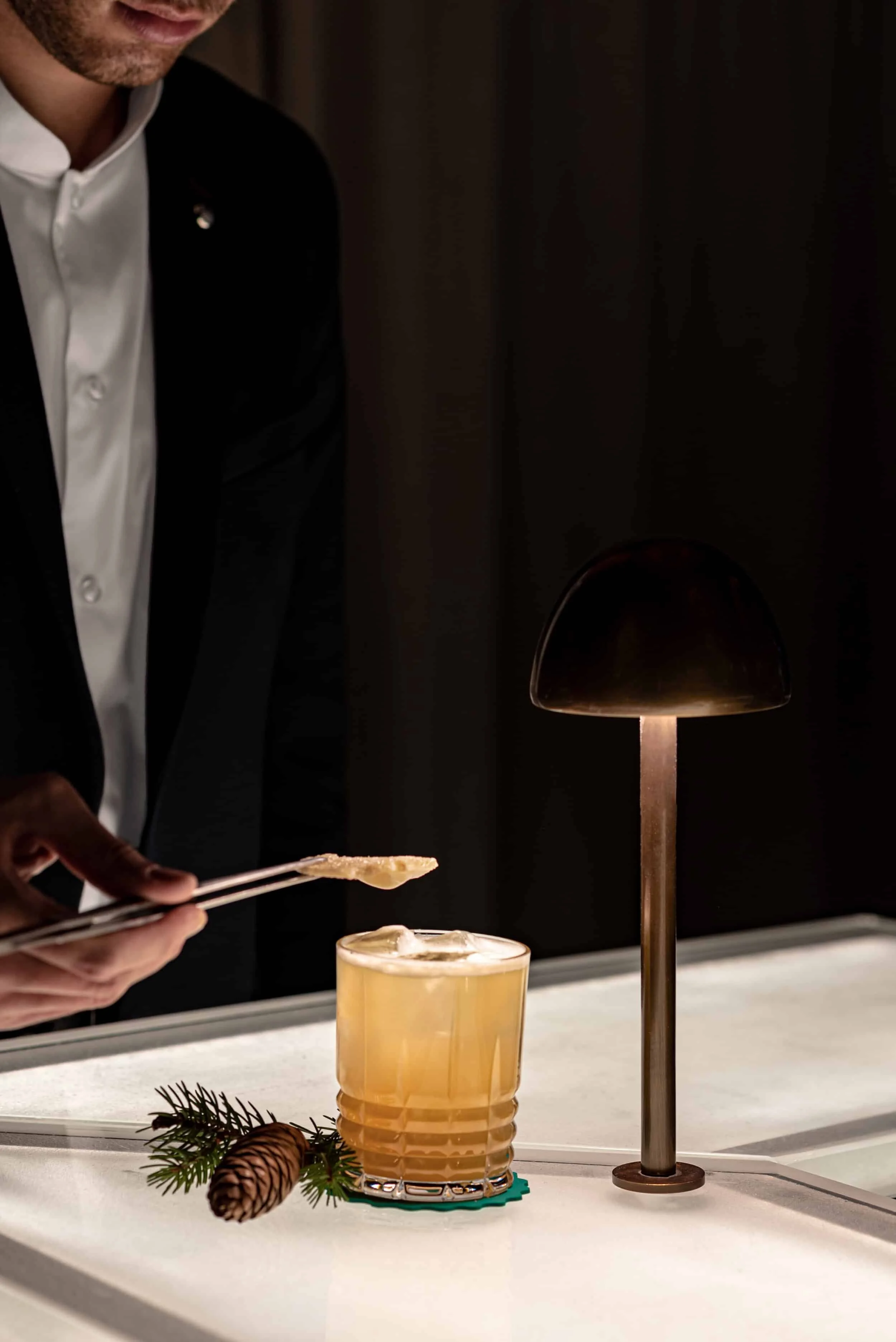 HLCC_PatrickLocqueneux_bar_2021-12-2500x3745.jpg