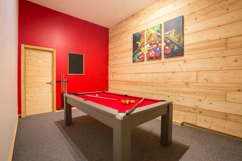 imgi_13_chalet-zormine-luxury-games-room-1024x683.jpg