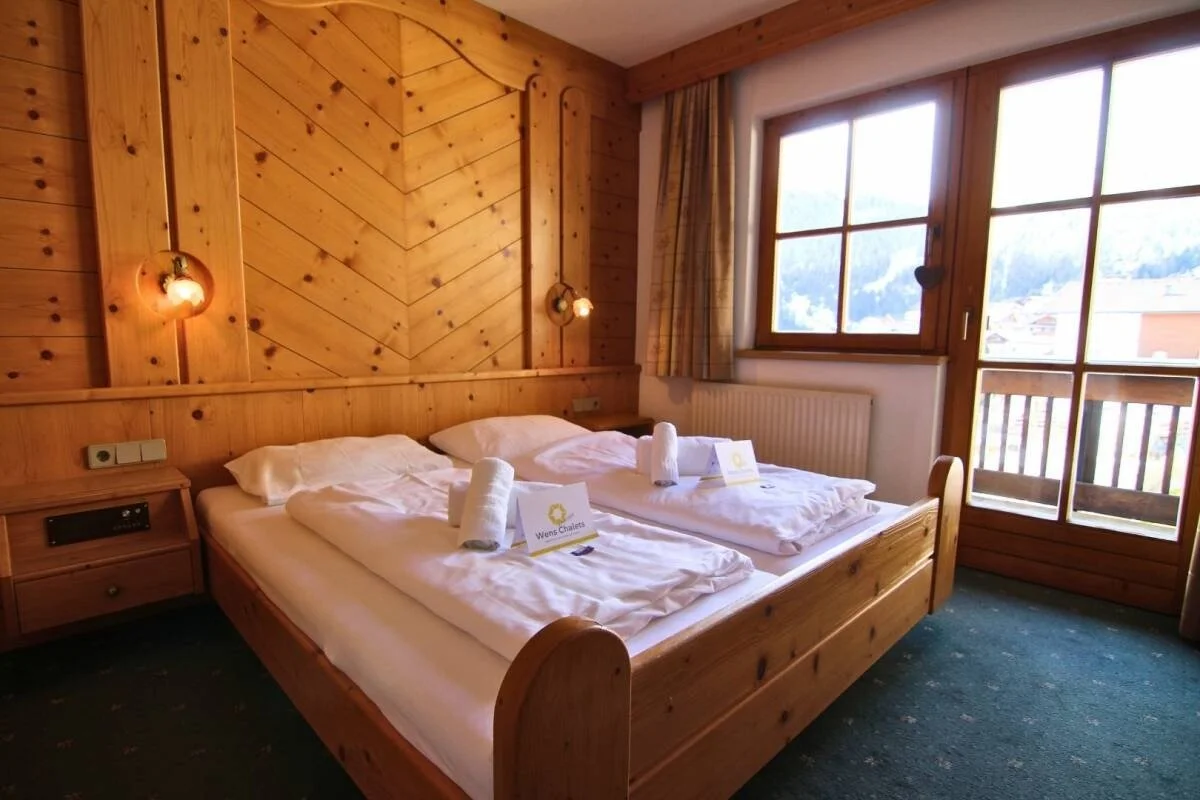 imgi_95_21__ScaleWidthWzEyMDBd.-Catered-chalet-Elfriede-Fiss-Tweepersoonskamer-Appartement-15.jpg