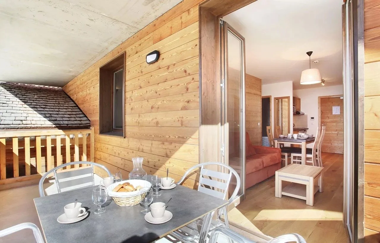 imgi_60_tmp86F8_location-la-clusaz-residence-prestige-odalys-mendi-alde-16.jpg