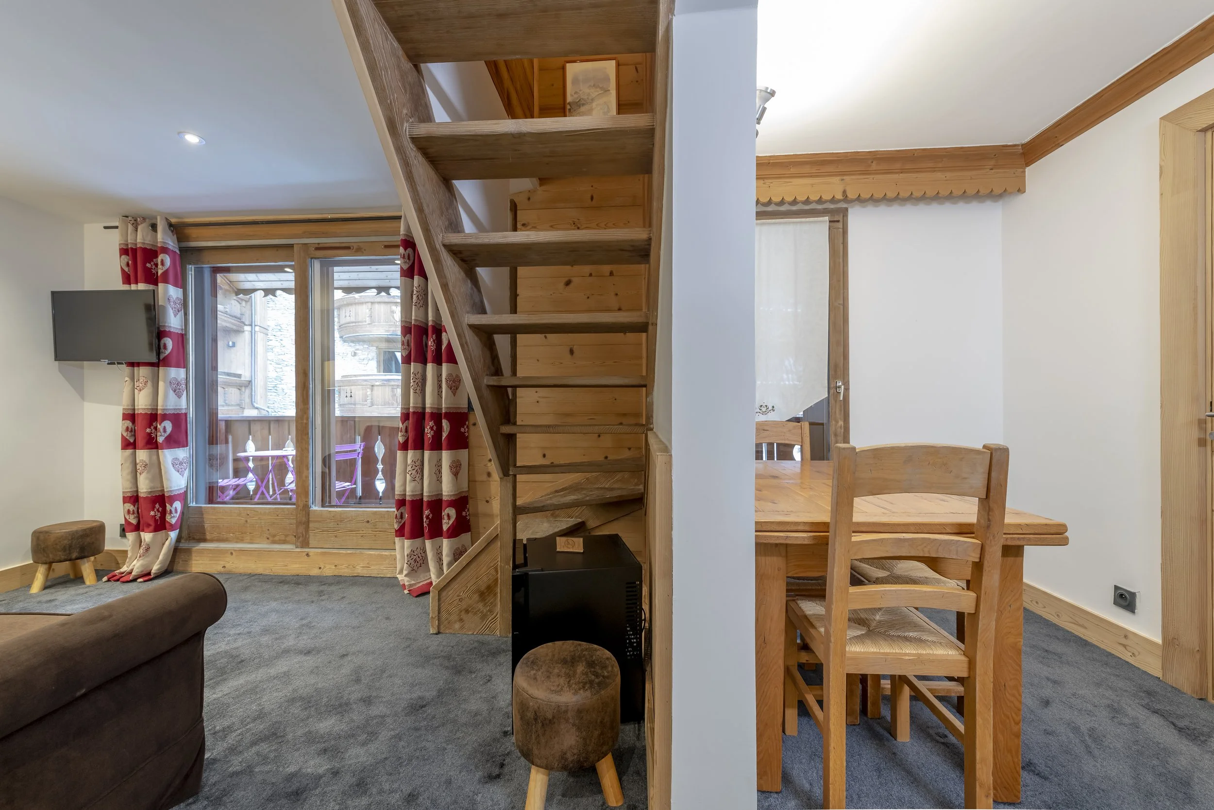 Chambre_Appartement_6_Pers_-_Salon_Kitchenette.jpg