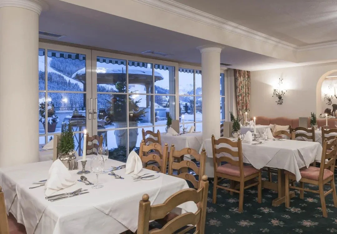 imgi_9_evaHotelsSaalbachevaGARDENRestaurant_0099d6ad4382ee66f4fc36.jpg