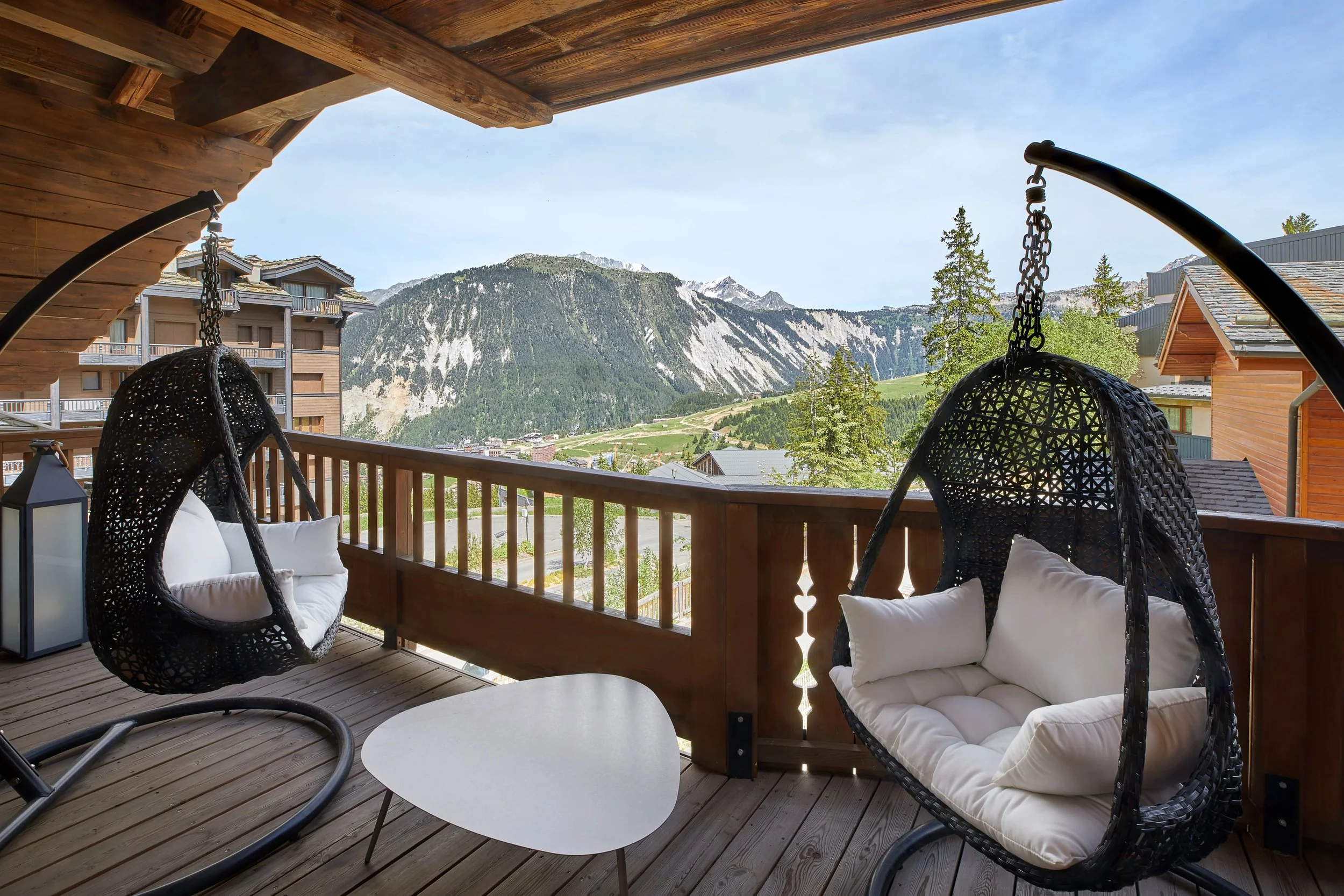 imgi_113_4_Three-Bedroom_Prestige_Family_Apartment_terrace.jpg