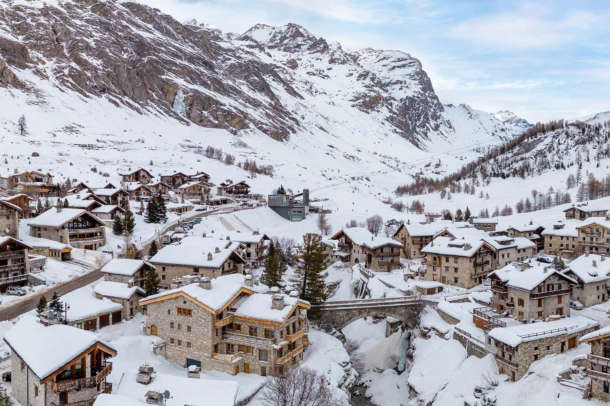 imgi_2_Les_Sources_de_l_Isere_exterieur_2.jpg
