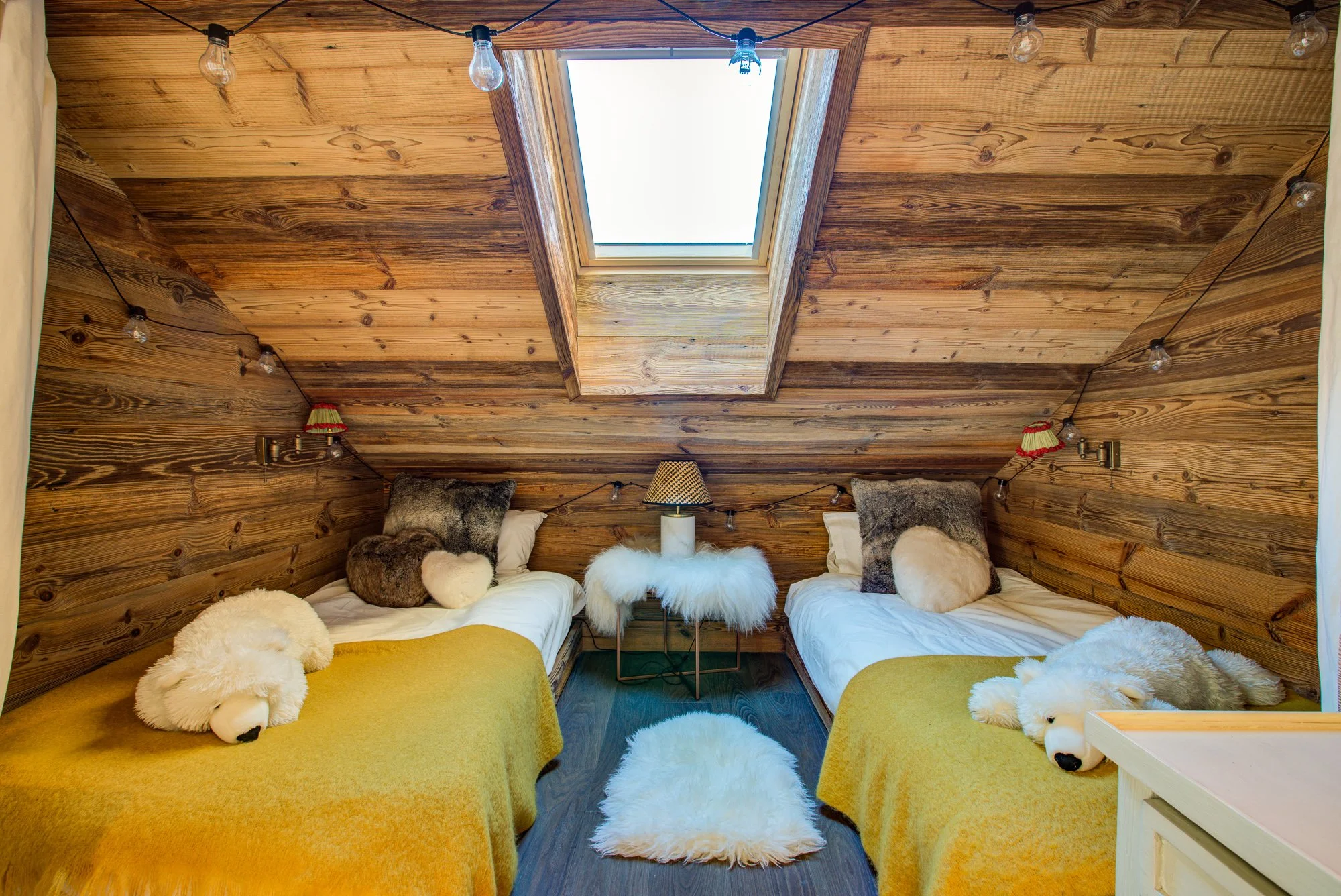 TG Ski Lightbowne Kids room (3).jpg