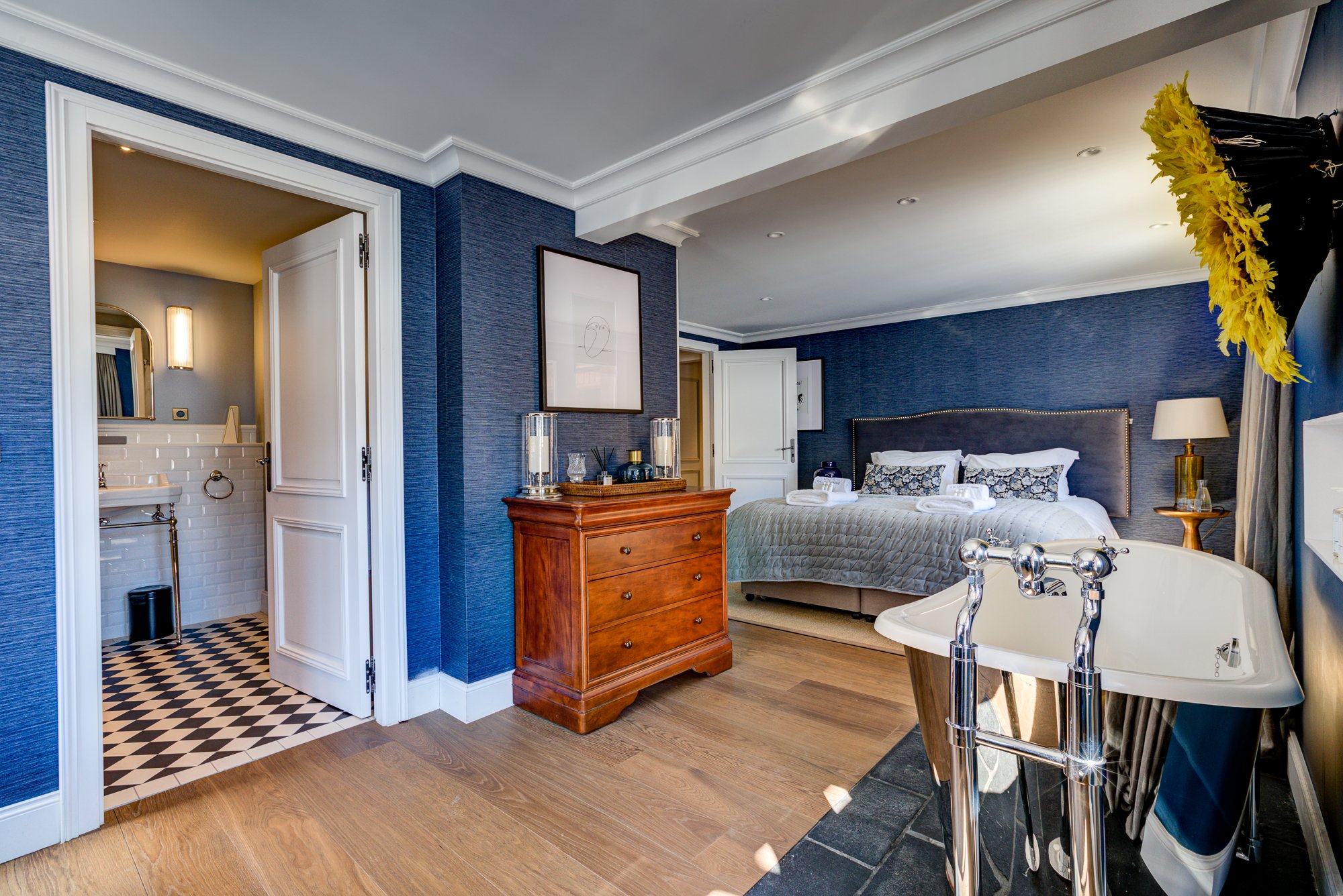 TG SKi Lightbowne Room 2 (4).jpg
