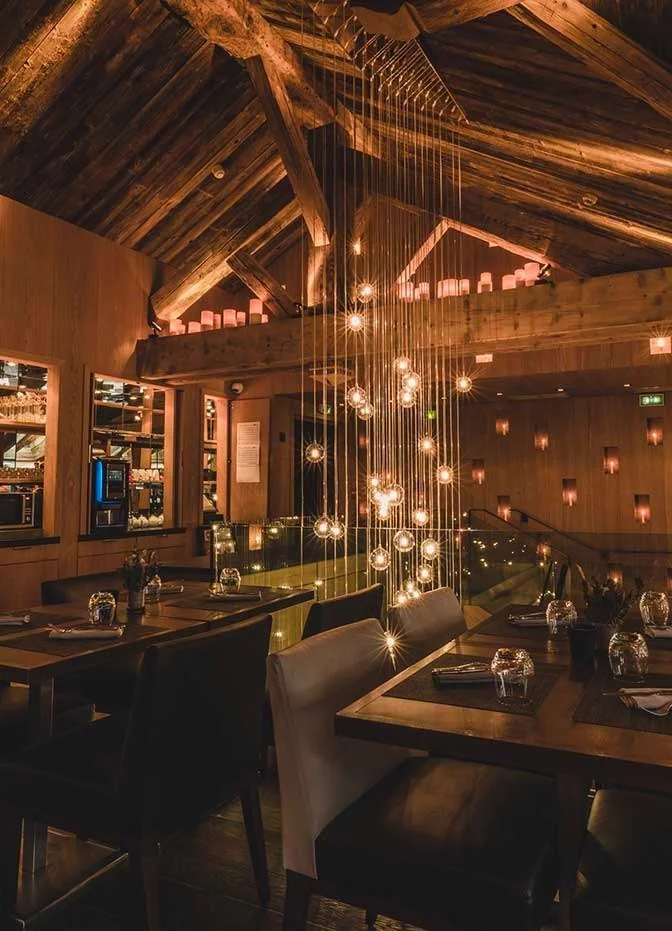 imgi_9_le-savoy-restaurant.jpg