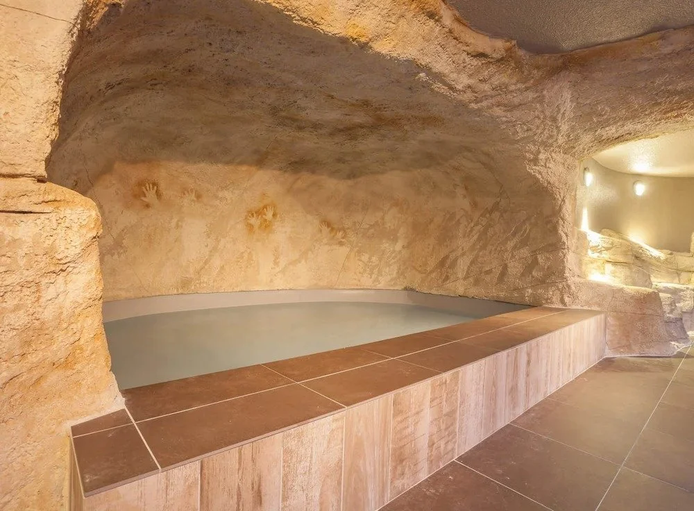 imgi_12_hotel-royal-ours-blanc-spa-007.jpg