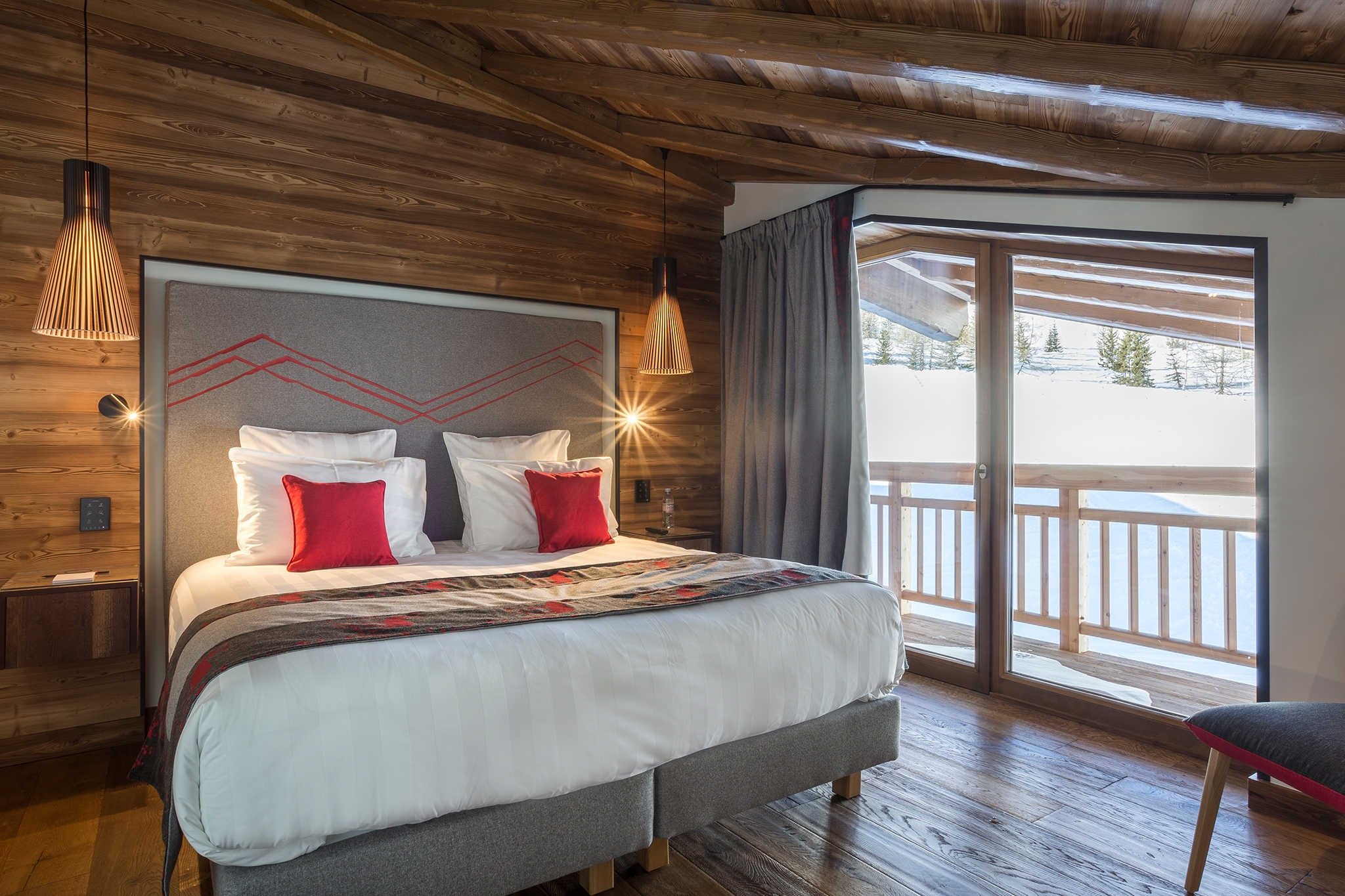 imgi_87_SUITE_APPARTEMENT_10_12_PERS_PRESTIGE_188M2-2.jpg