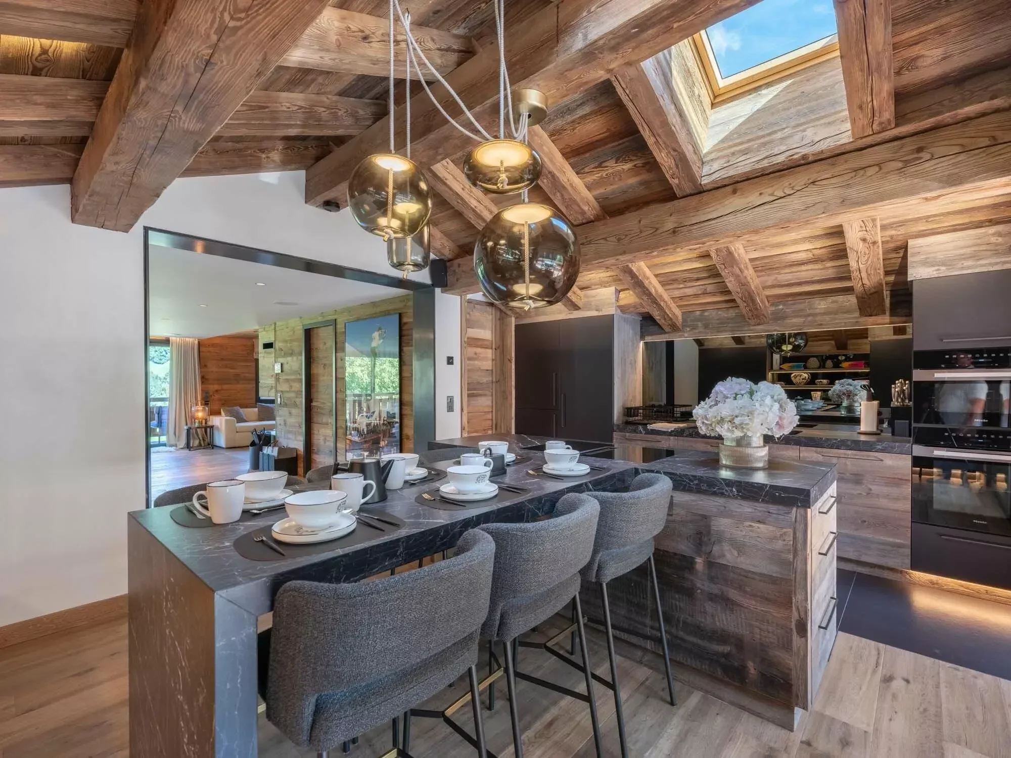 imgi_27_photos_bien_3661_50_chalet_grizzli_loc_mgv-cimalpe-web-27.webp