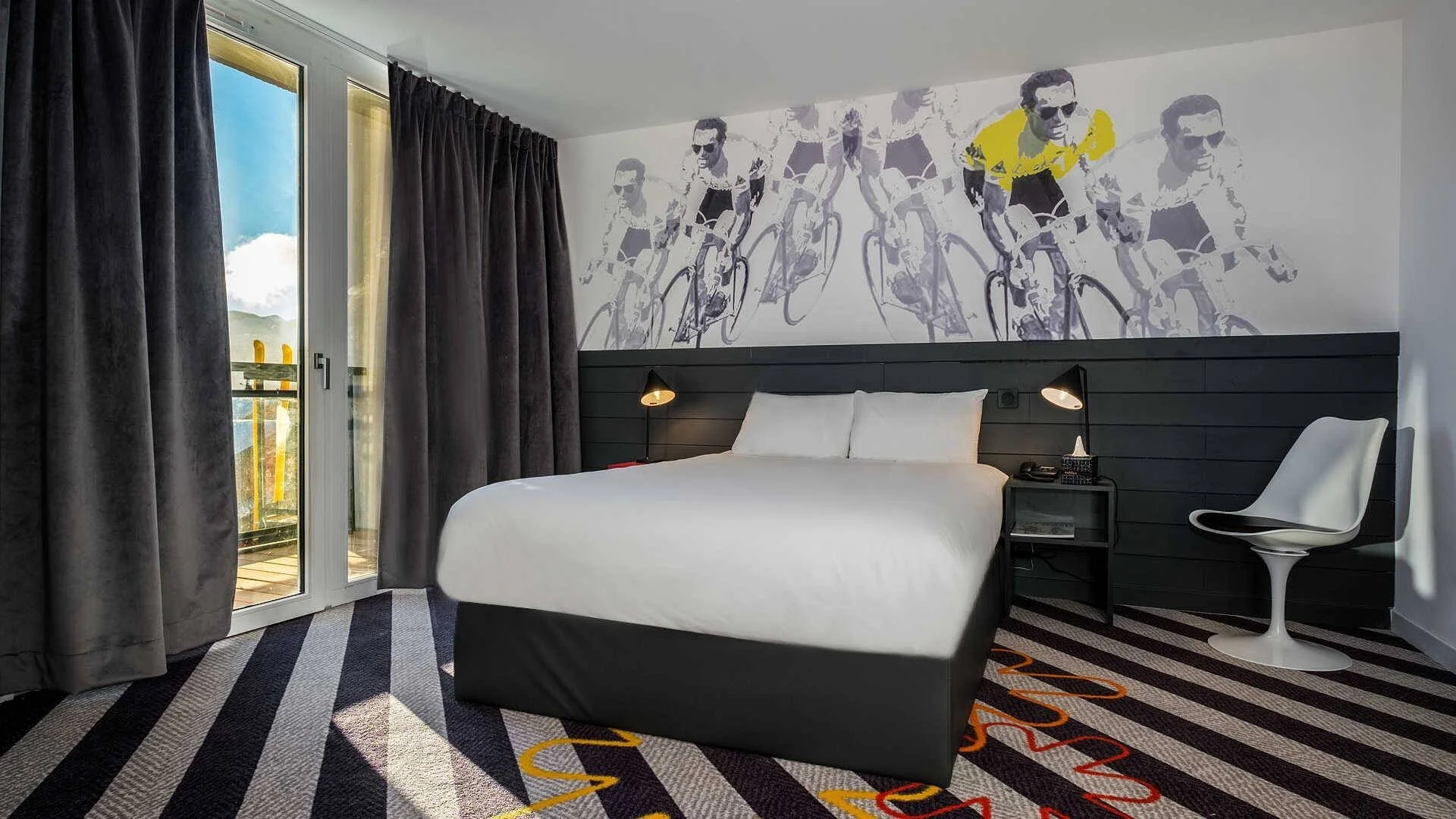 imageye___-_imgi_35_397_chambre-club-10-familiale-hotel-popalp-alpe-d-huez.jpg