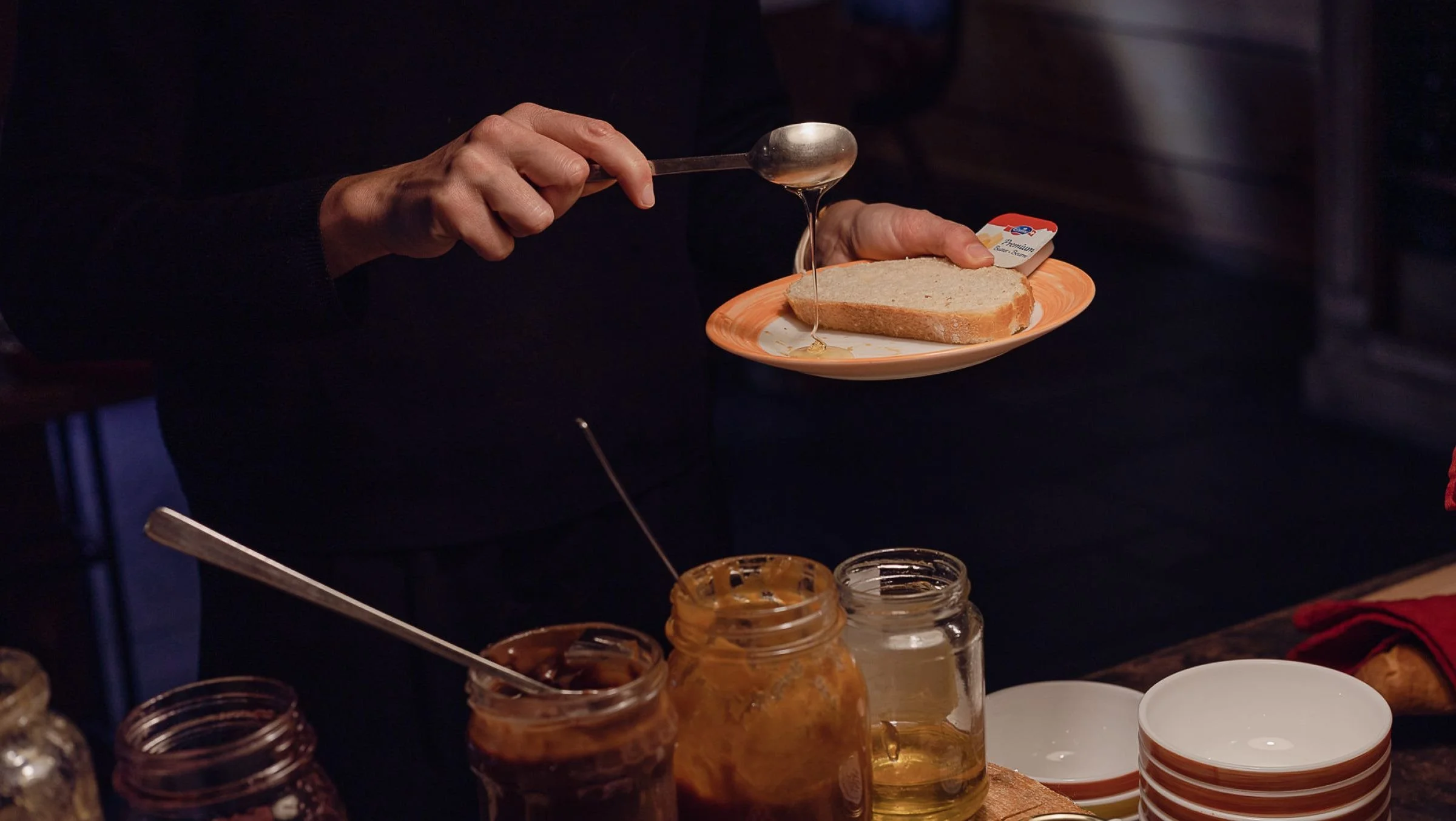 imgi_368_etable_restaurant-55-2400x1353-crop-q80.jpg