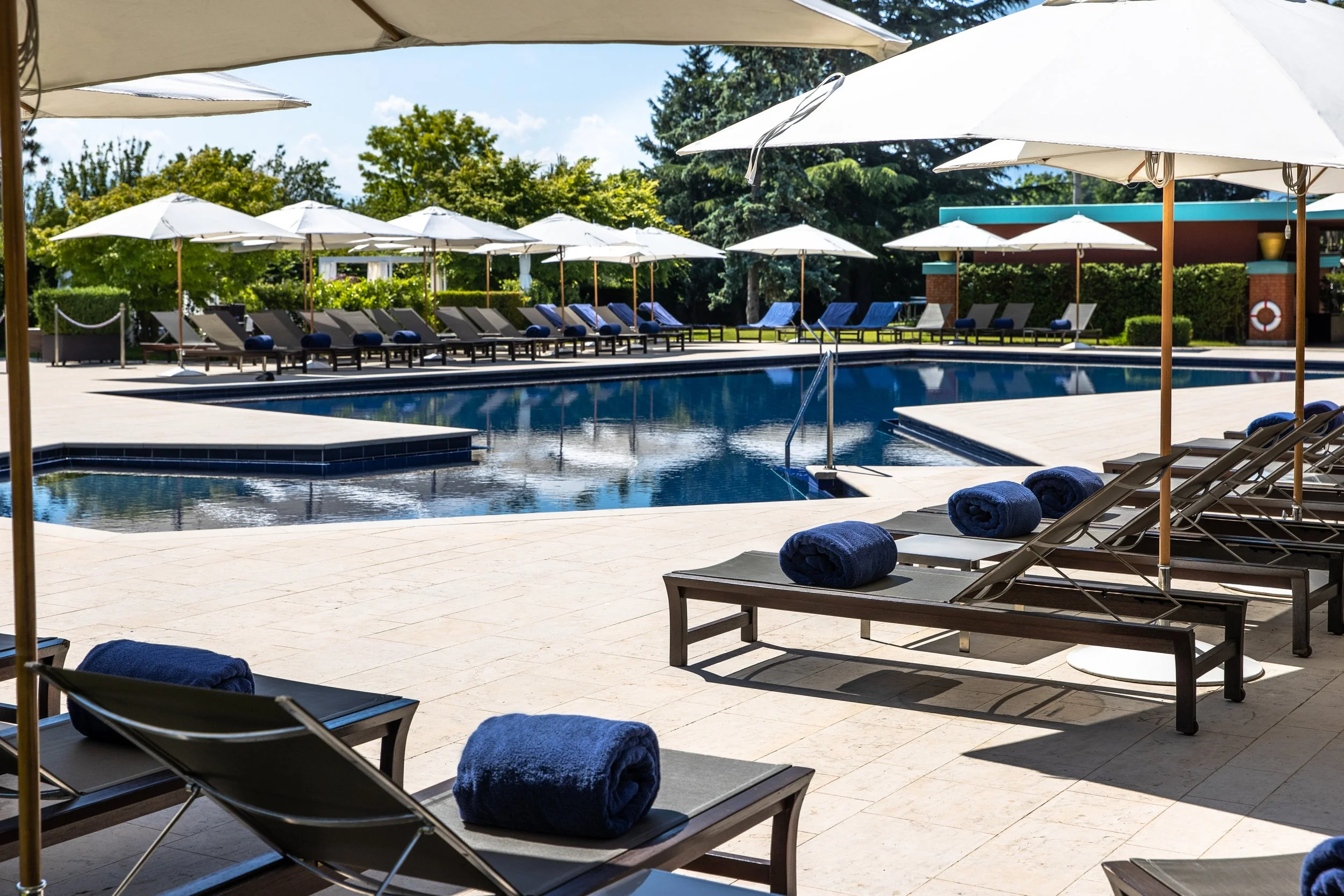 LRG_Property_Exterior_Pool_ByGregoireGardette_24.jpg