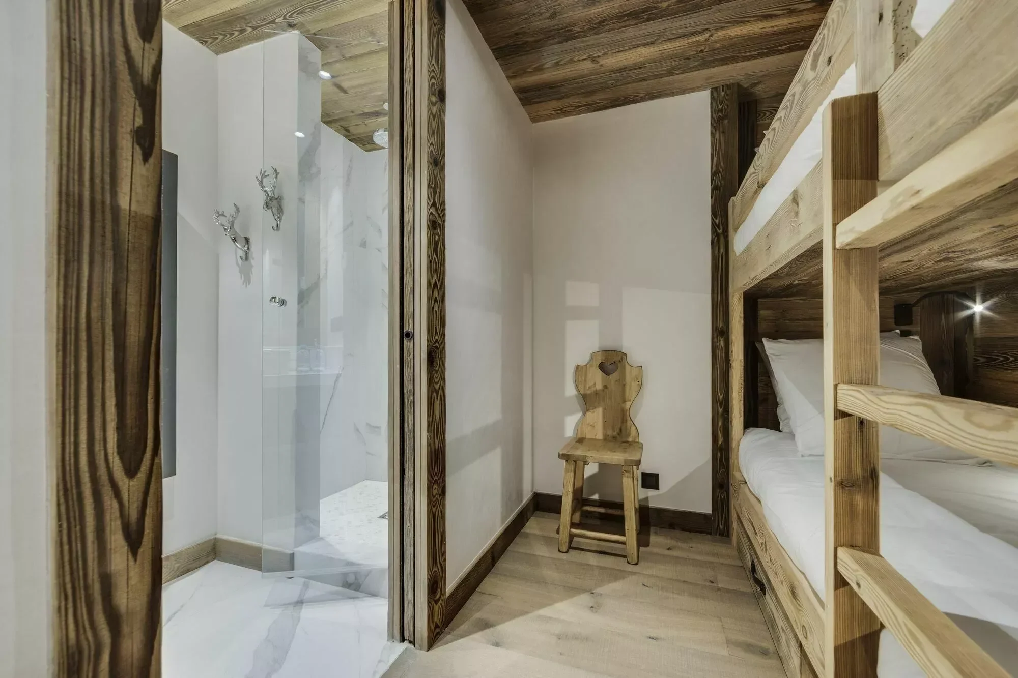 imgi_41_photos_bien_1295_chalet_angelus_val_disere_05.webp