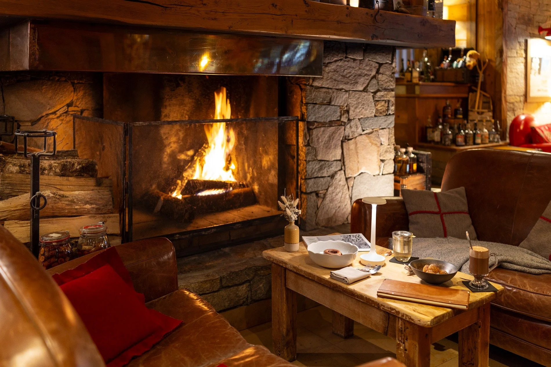 imgi_88_Chalet_Mounier_13.02.25_0288_XF.jpg