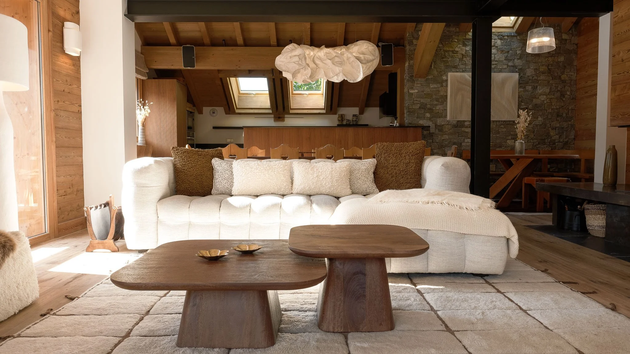 SA_Chalet Etoile des Neige_Living room A.jpg