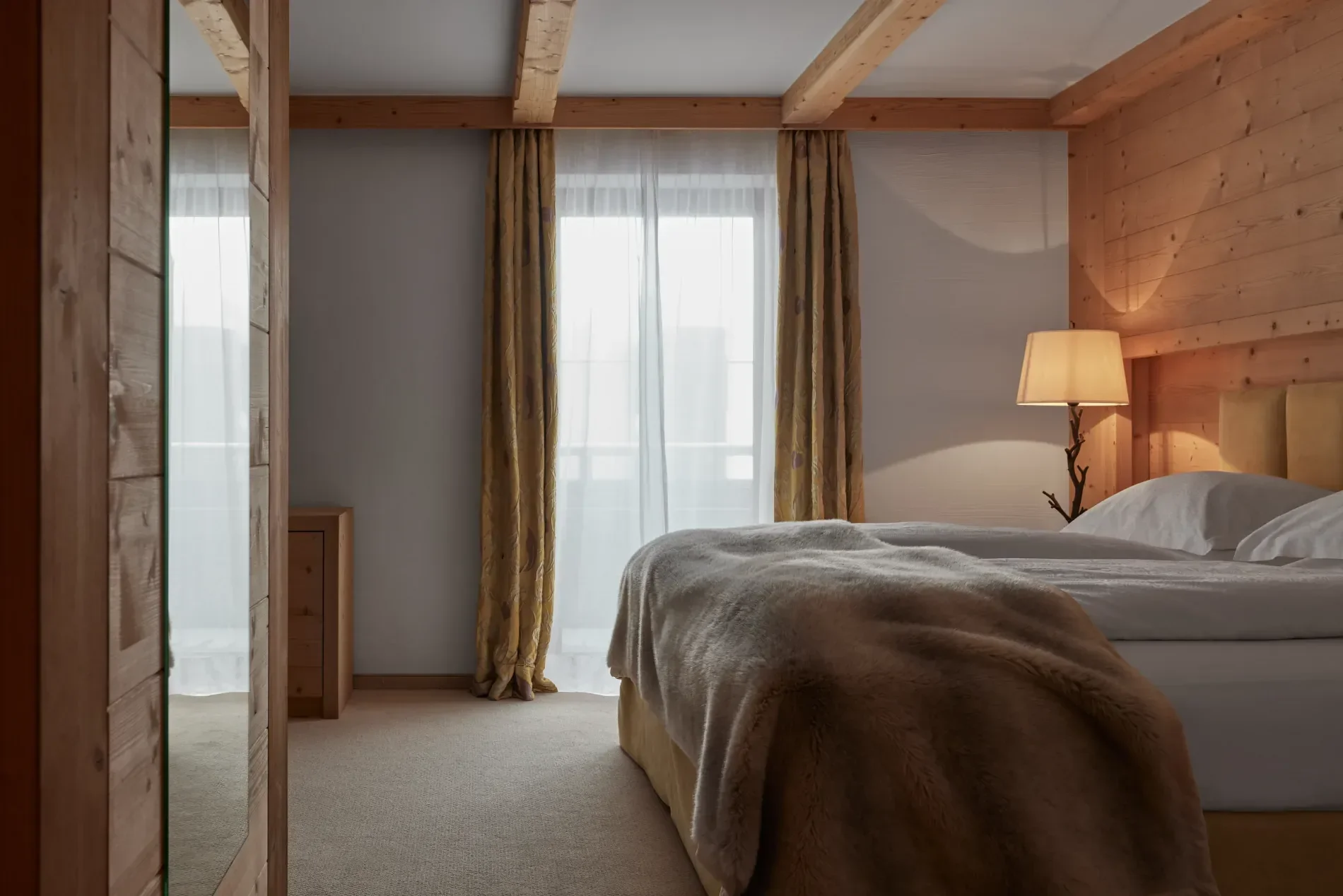 imgi_307_Tophotel_207-HR00001.webp