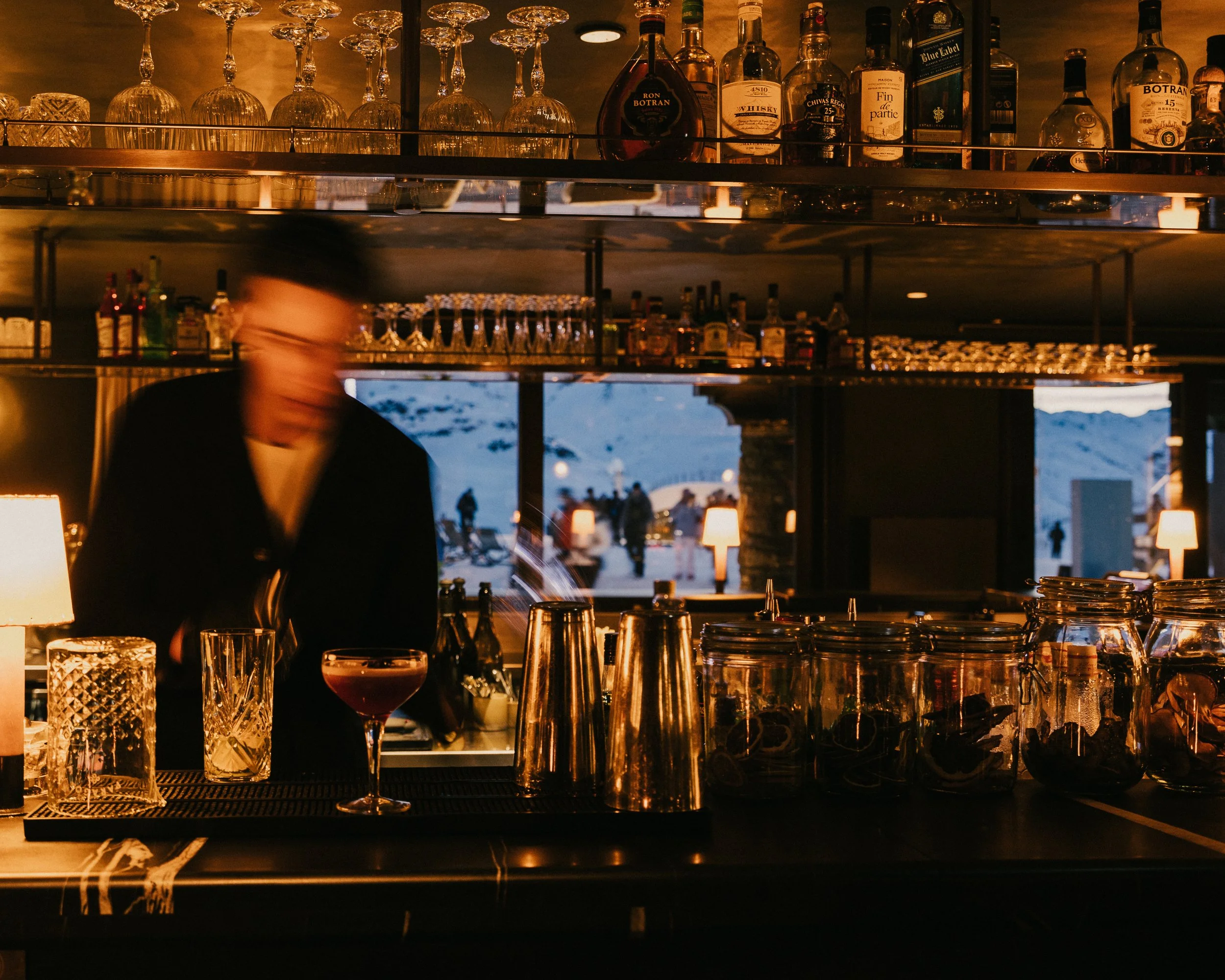 Beaumier-LeFitzRoy-20241216_Bar_LeRoy_BureauAPO-14.jpg