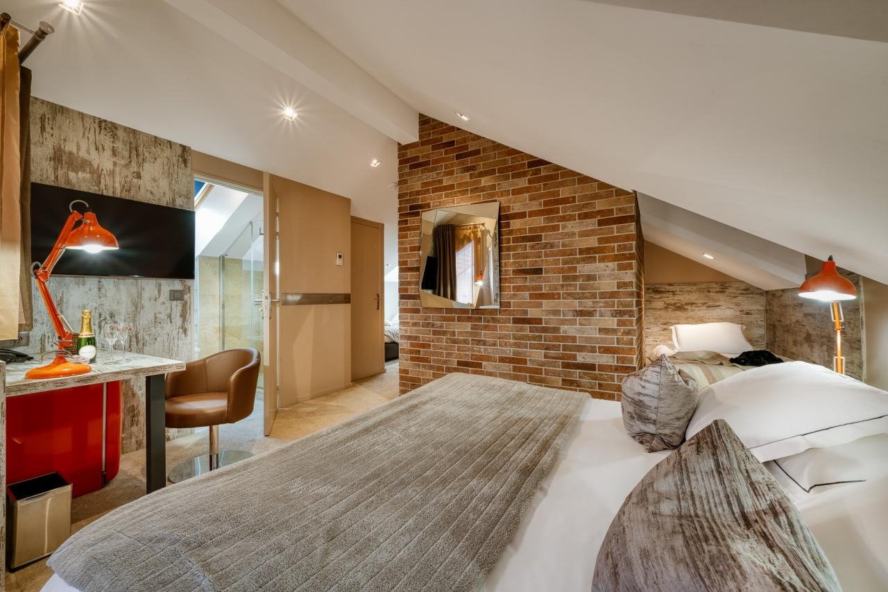 imgi_64_le-tremplin-chambres-suites-123915-1280-950-auto.jpg