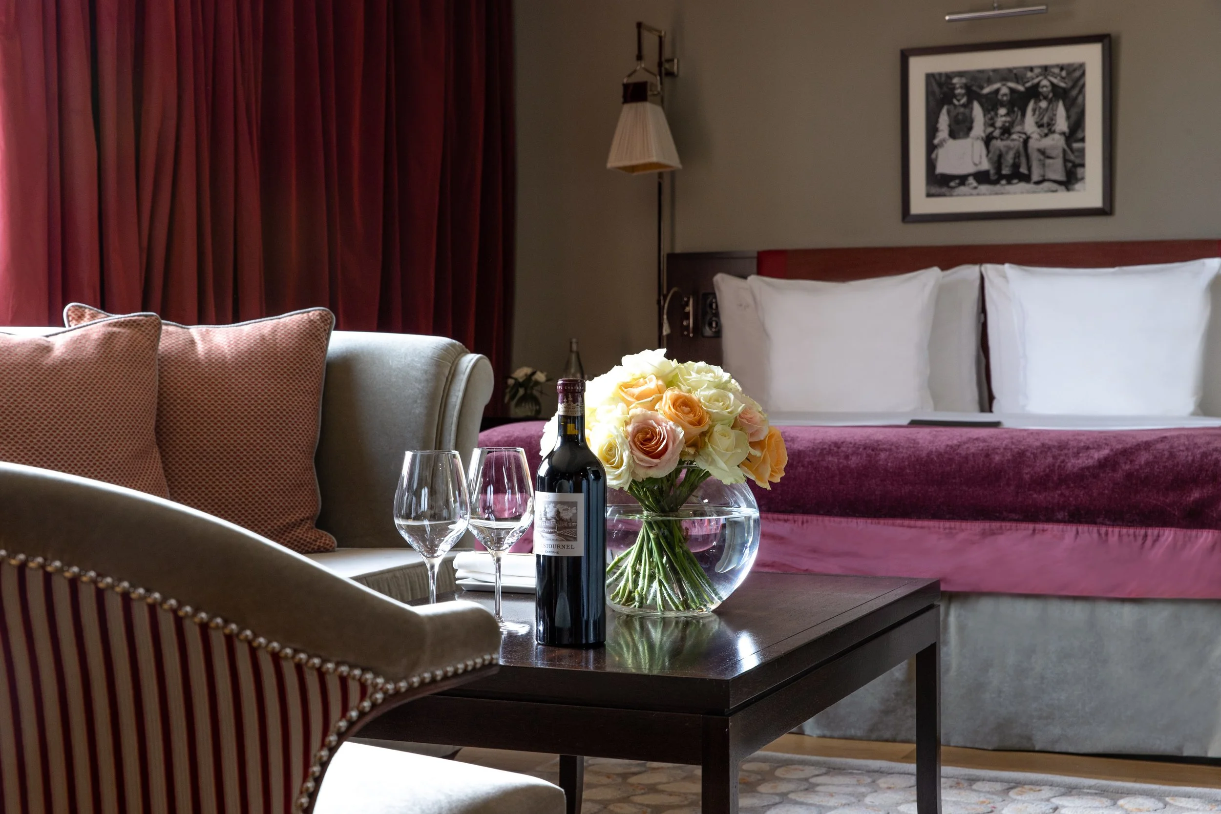 LRG_Accommodation_Suites_4065.jpg