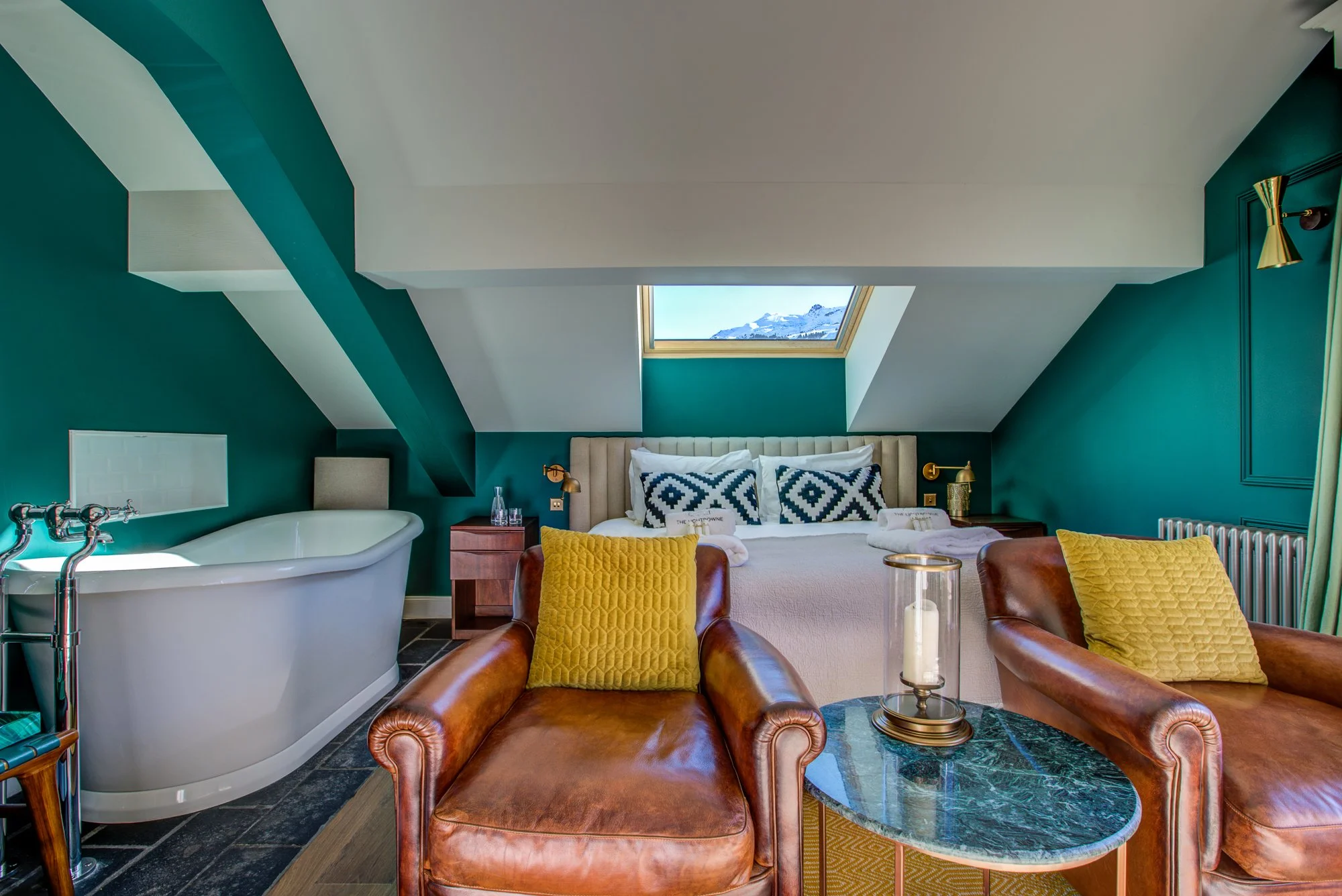 TG Ski Lightbowne Room 6 (2).jpg