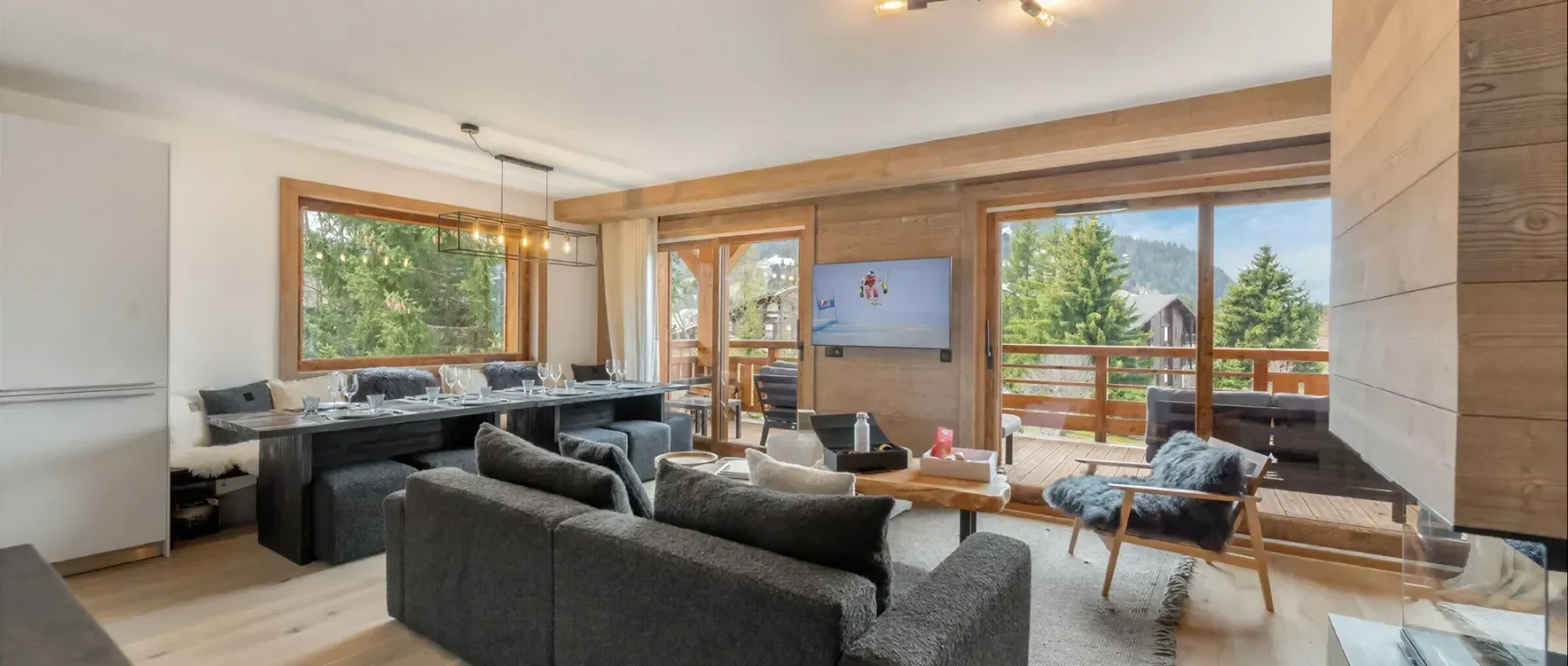 imgi_3_001-apartment-danielle-french-alps-olivers-travels-desktop-center.webp