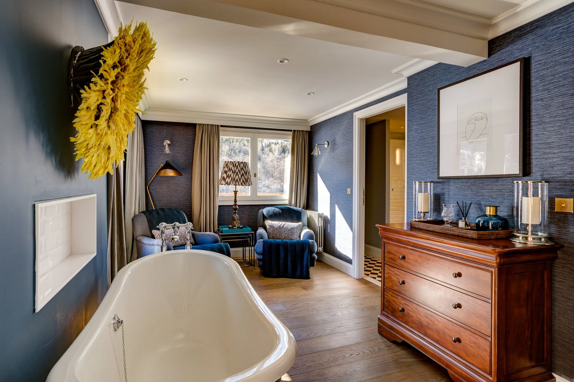 TG SKi Lightbowne Room 2 (9).jpg