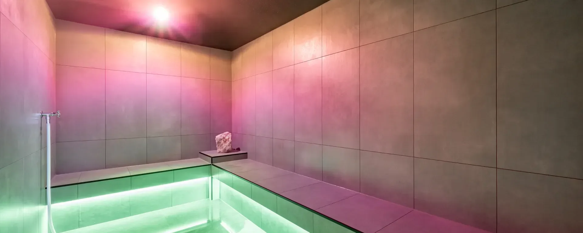 imgi_8_Steambath-1-web.webp