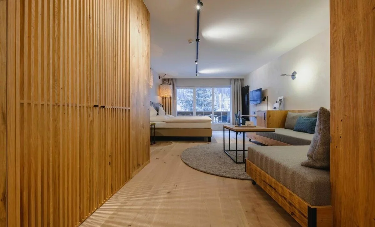 imgi_2_csm_hotel-schwarzer-adler-st-anton-am-arlberg-0310_5d2e0dc699.jpg