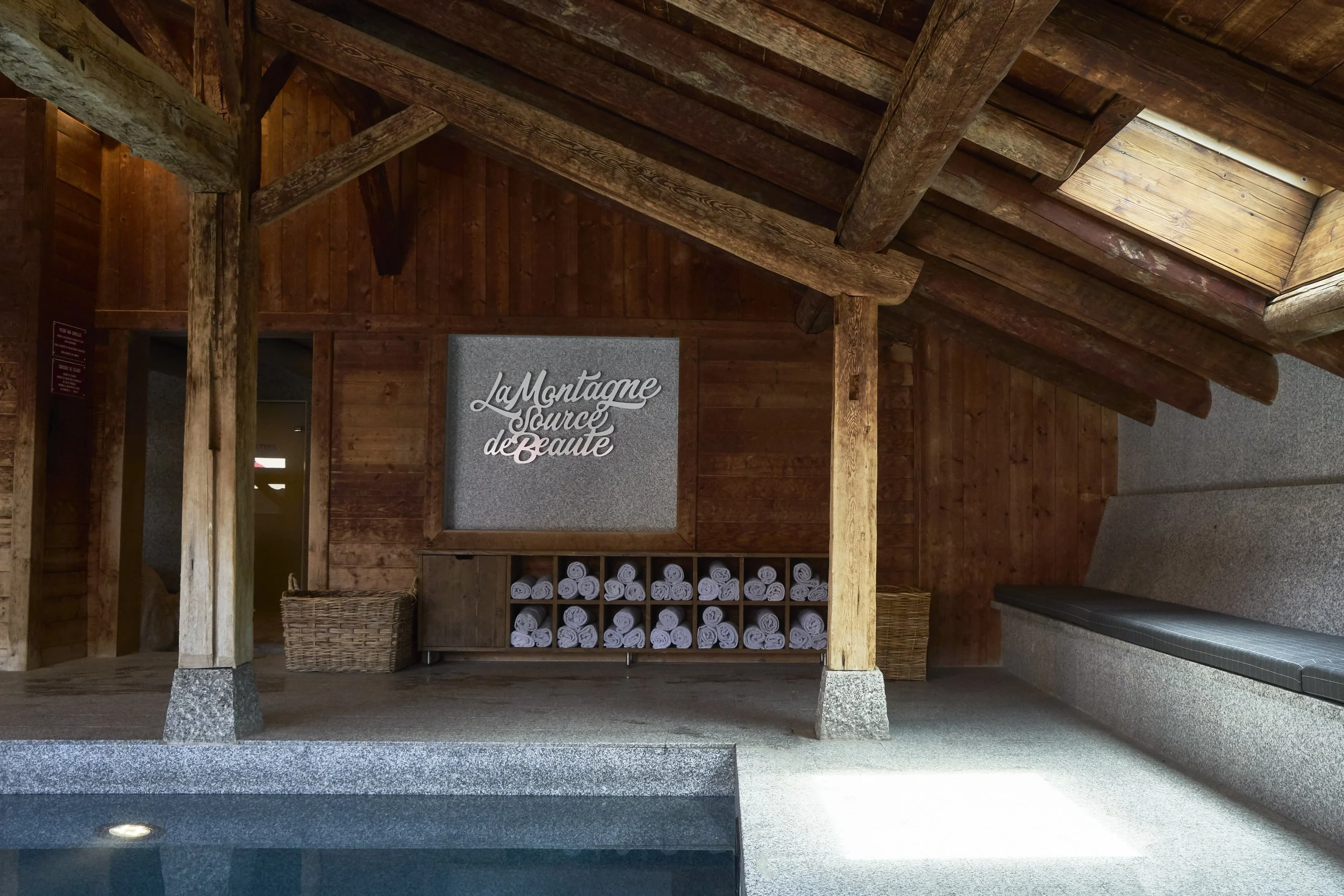spa-piscine-les-fermes-de-marie-hotel-5-etoiles-mpm.jpg