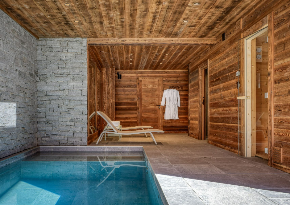 Meribel Chalet 2526 (11).png