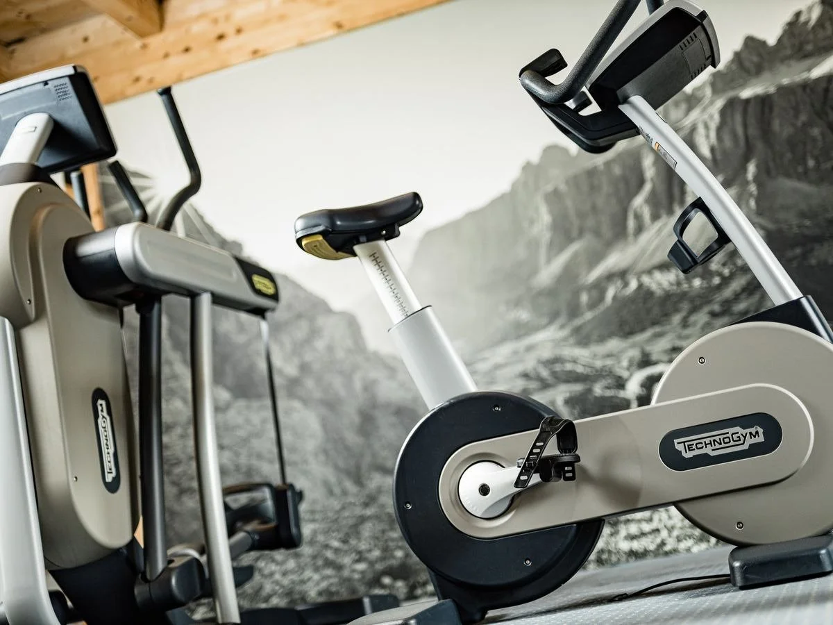 imgi_21_csm_palestra-TechnoGym-gym-fitness-Val-Gardena-Gröden-Grand-Hotel-Wolkenstein-Gardenahotels_01_a9b2021b8d.jpg