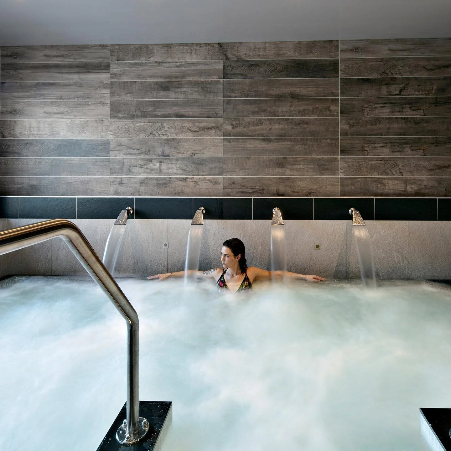 imgi_66_mgm-residence-les-houches-elena-sejours-4-spa.jpg