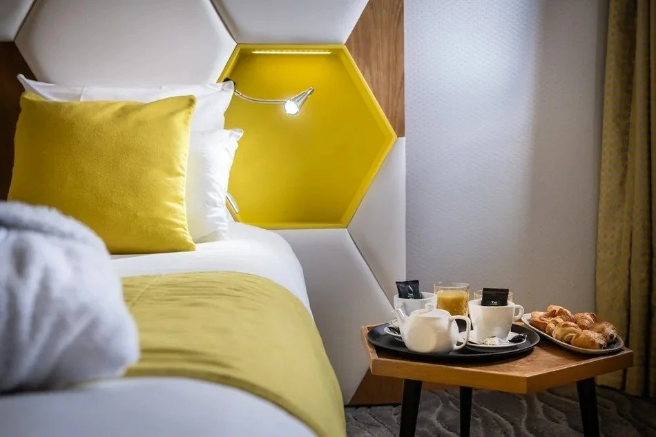 imgi_11_hotel-royal-ours-blanc-suites-2025-008.jpg
