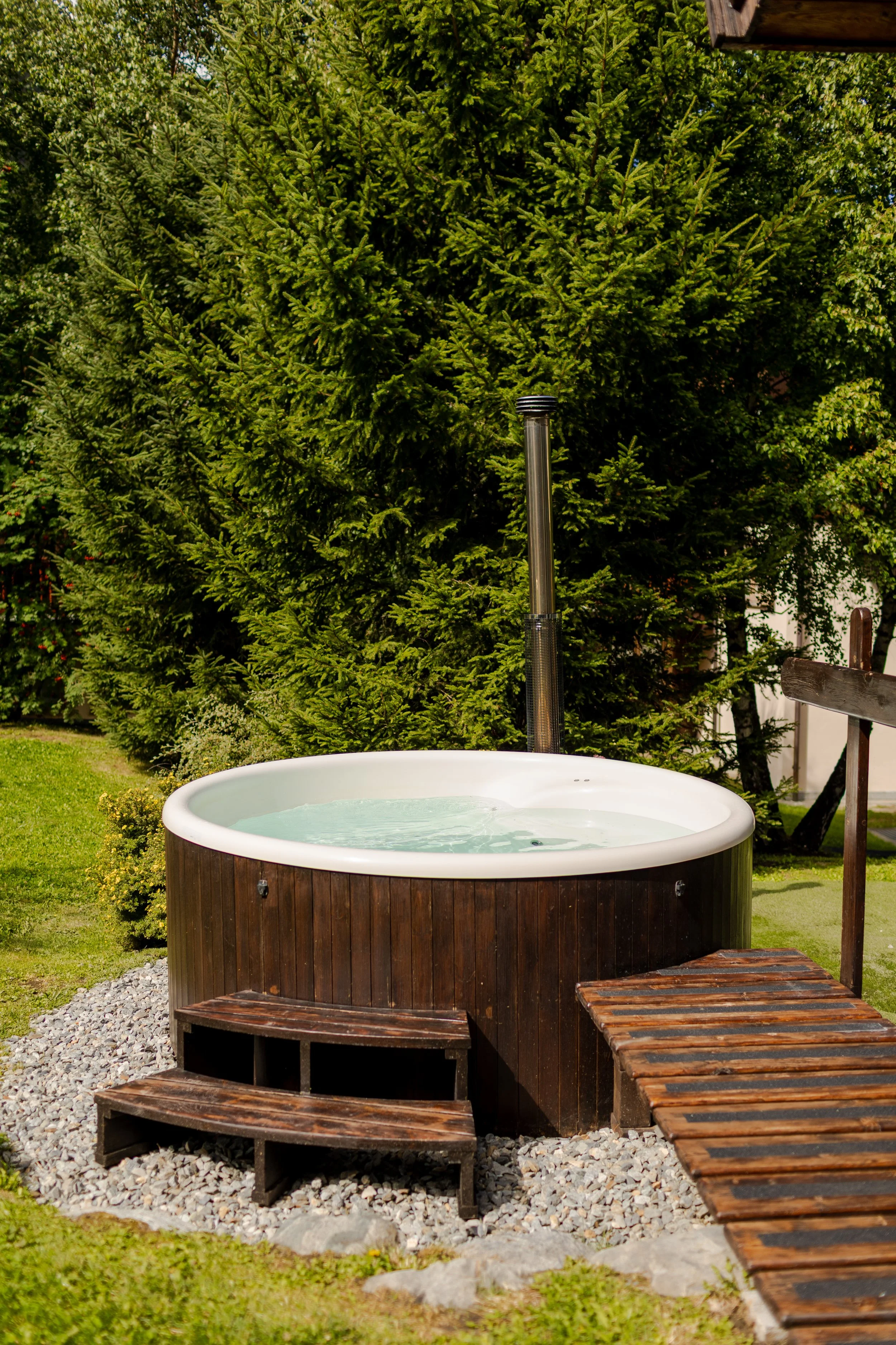 DS_Montana Lodge_Shooting_Ago25 (35).jpg