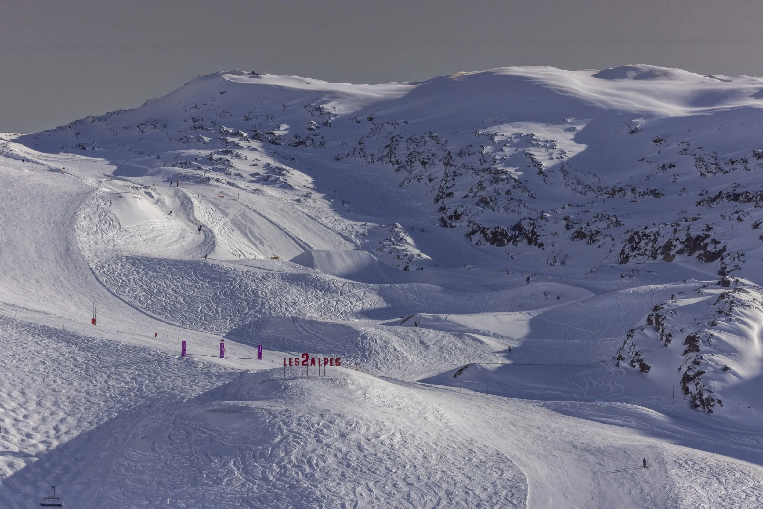 imgi_116_Chalet_Mounier_17.03.25_1588_XF-scaled.jpg