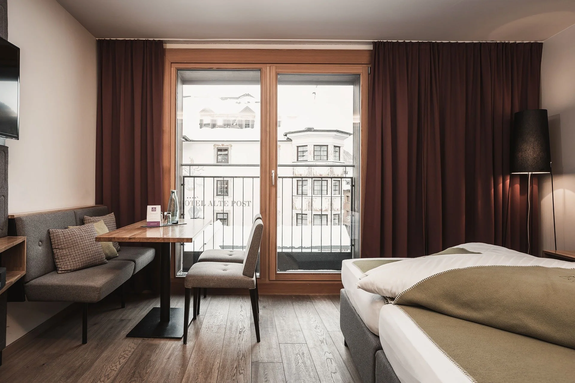 imgi_34_209-junior-suite.96.jpg
