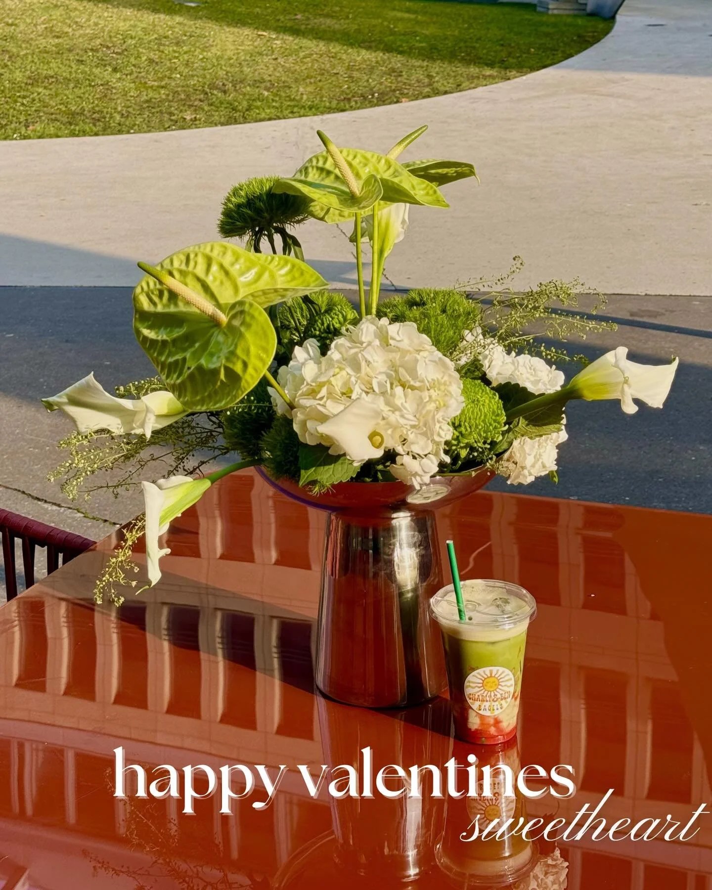 Soul full of sunshine 🌞💛 &amp; a cup full of love 💚✨
&bull;
&bull;
#GreenFlagEnergy #ValentinesVibes #SipInLove #SoulFullOfSunshine #MatchaMood