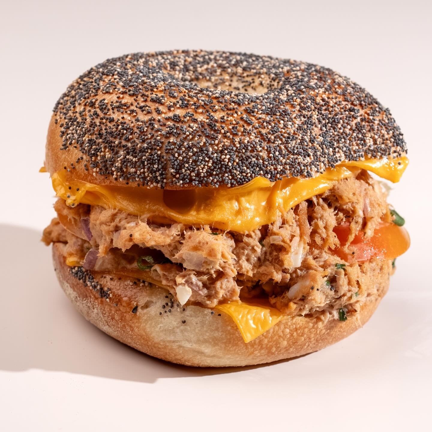 Melted Tuna Classic.

Crispy. Cheesy. Loaded.
The kind of melt you don&rsquo;t share. 🥯🔥✨

#MeltedTunaClassic #NYCStyle #BagelObsession #CheesePull #MainCharacterMeal