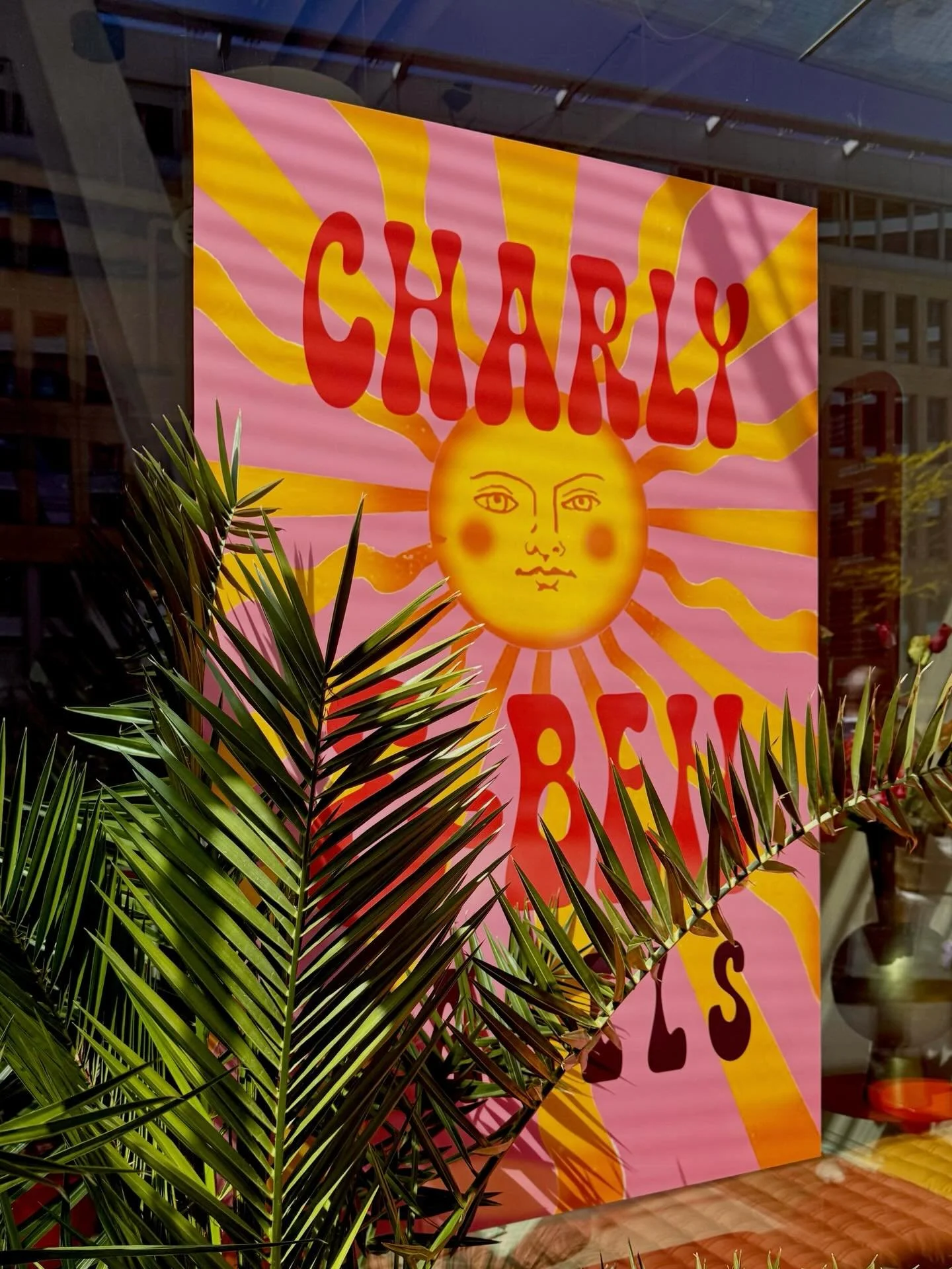 it&rsquo;s a good day to stop by 🌞
&bull;
&bull;
#charlyandben #ffmfood #bagellove #goldenhour #eatlocal