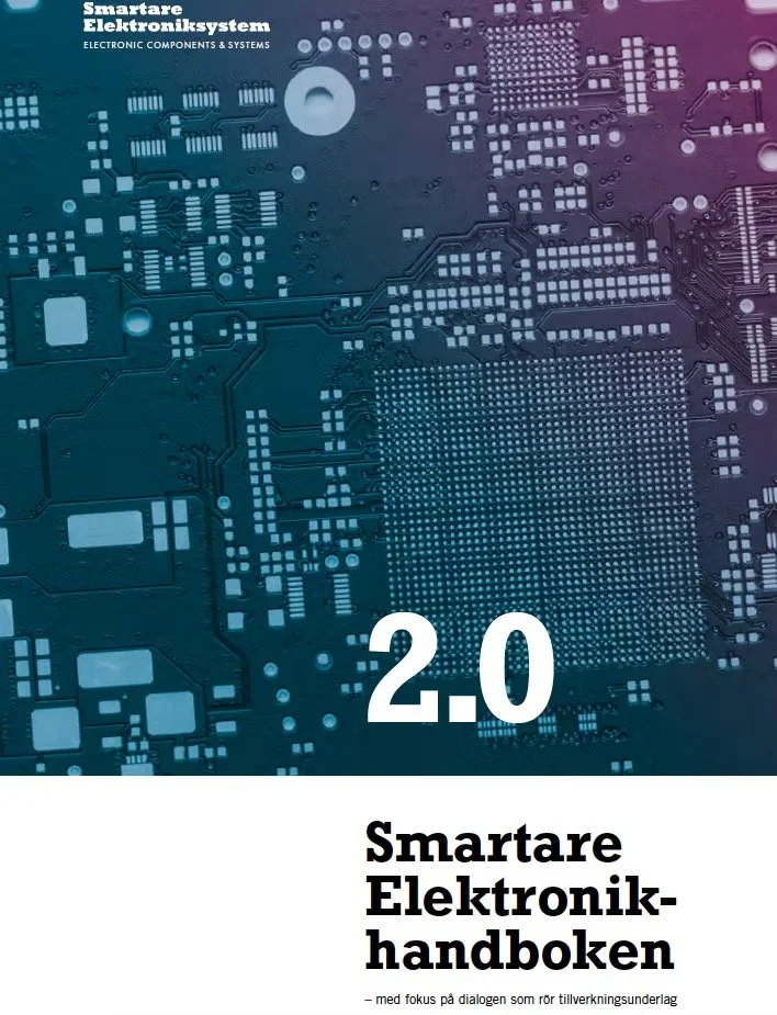 Book cover with a close-up image of a printed circuit board and text that reads '2.0 Smartare Elektronikhandboken' and 'med fokus på dialogen som rör tillverkningsunderlag'.