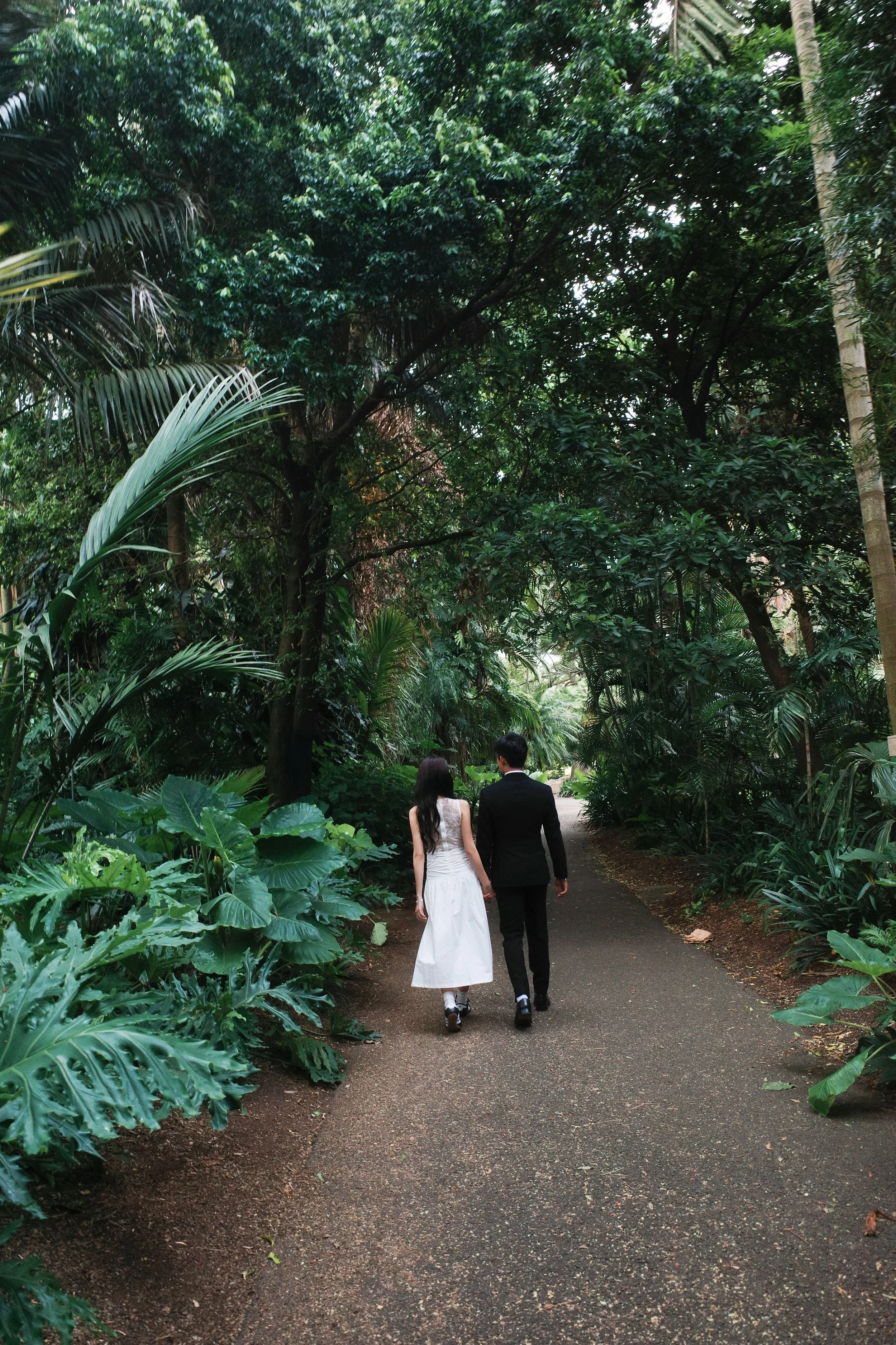 TwoInOne_SydneyPreweddingPhotographer_悉尼婚纱摄影_悉尼婚纱照_FeifeiCityWalk_22.jpg