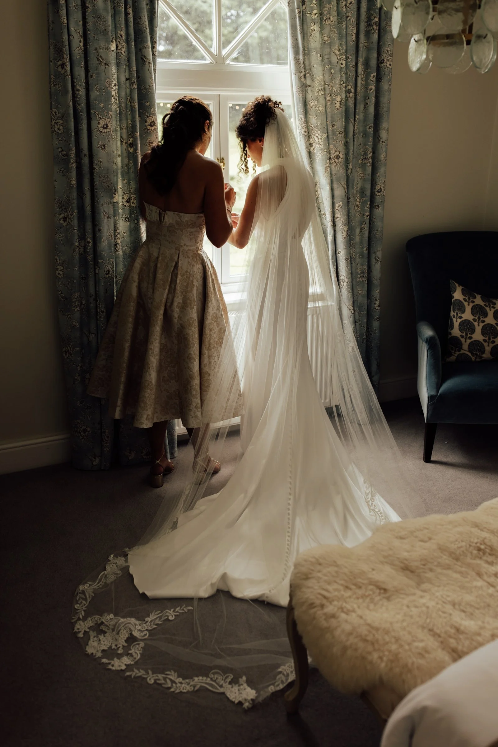 Gisburne-park-estate-wedding-photograph-225.jpg