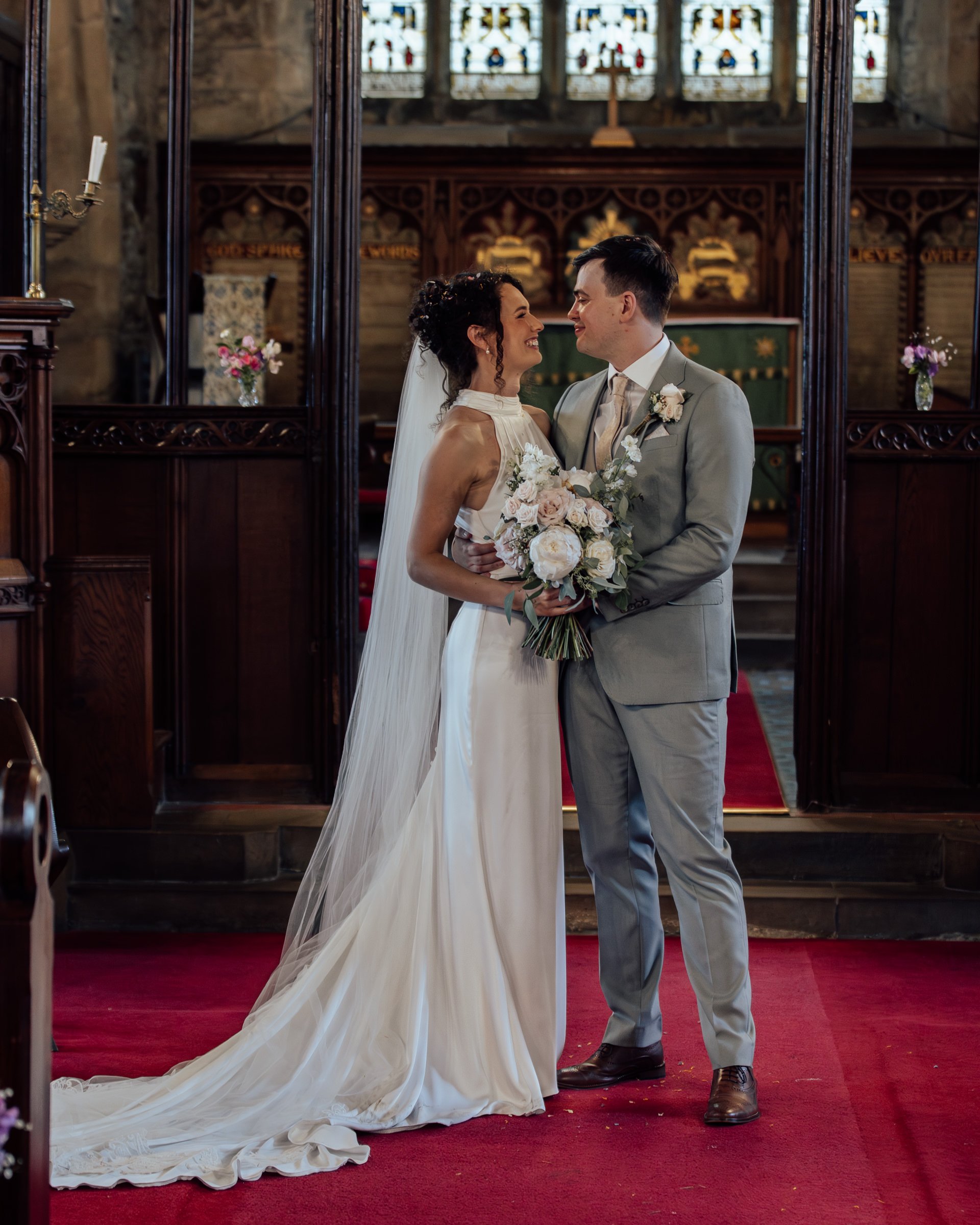 Gisburne-park-estate-wedding-photograph-1340.jpg